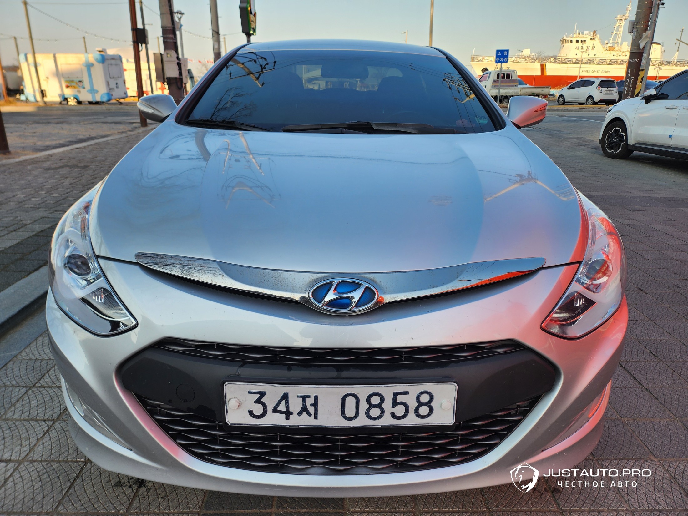 Автомобиль Hyundai Sonata