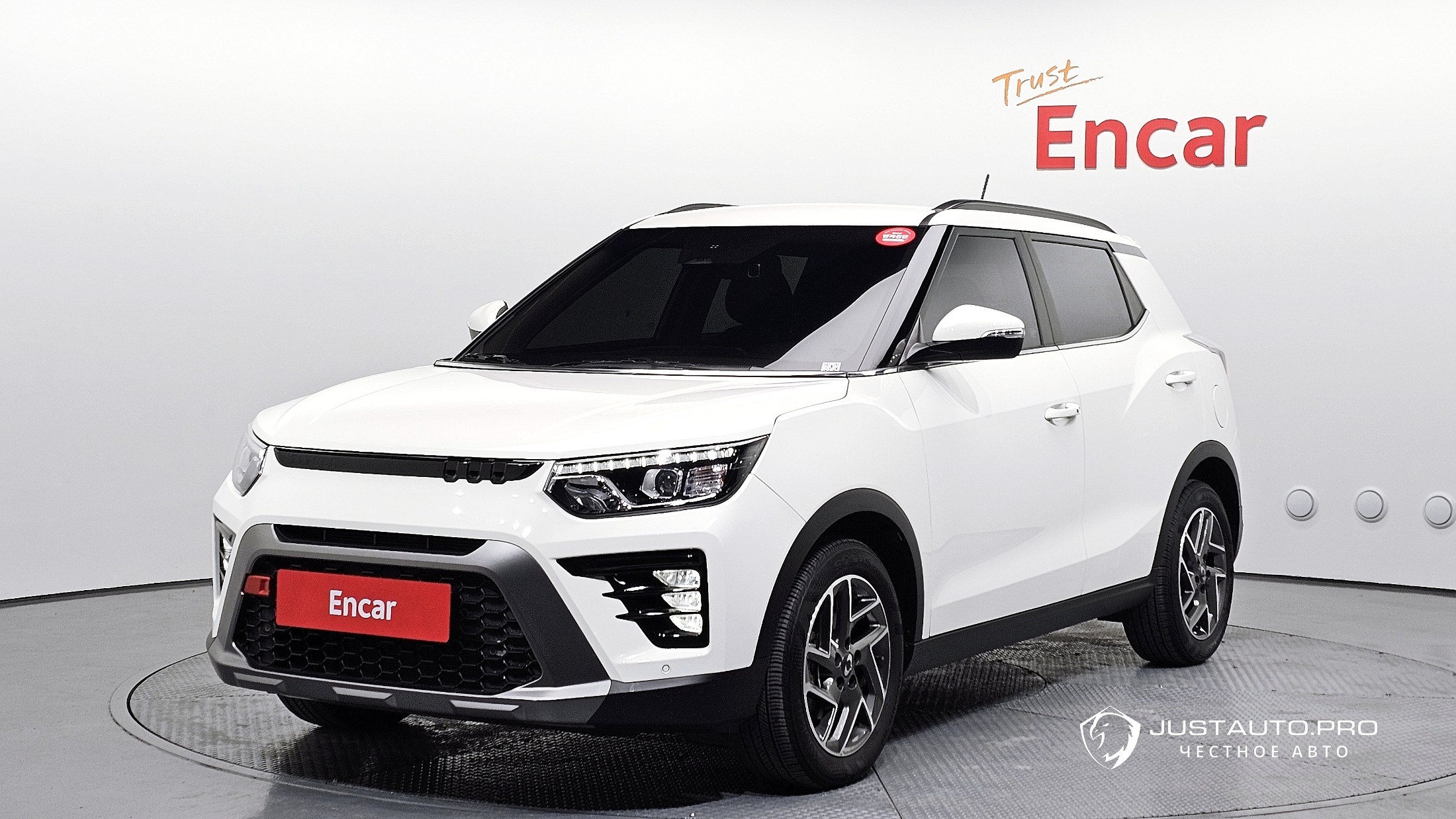 Автомобиль KG_Mobility_Ssangyong TIBOLI