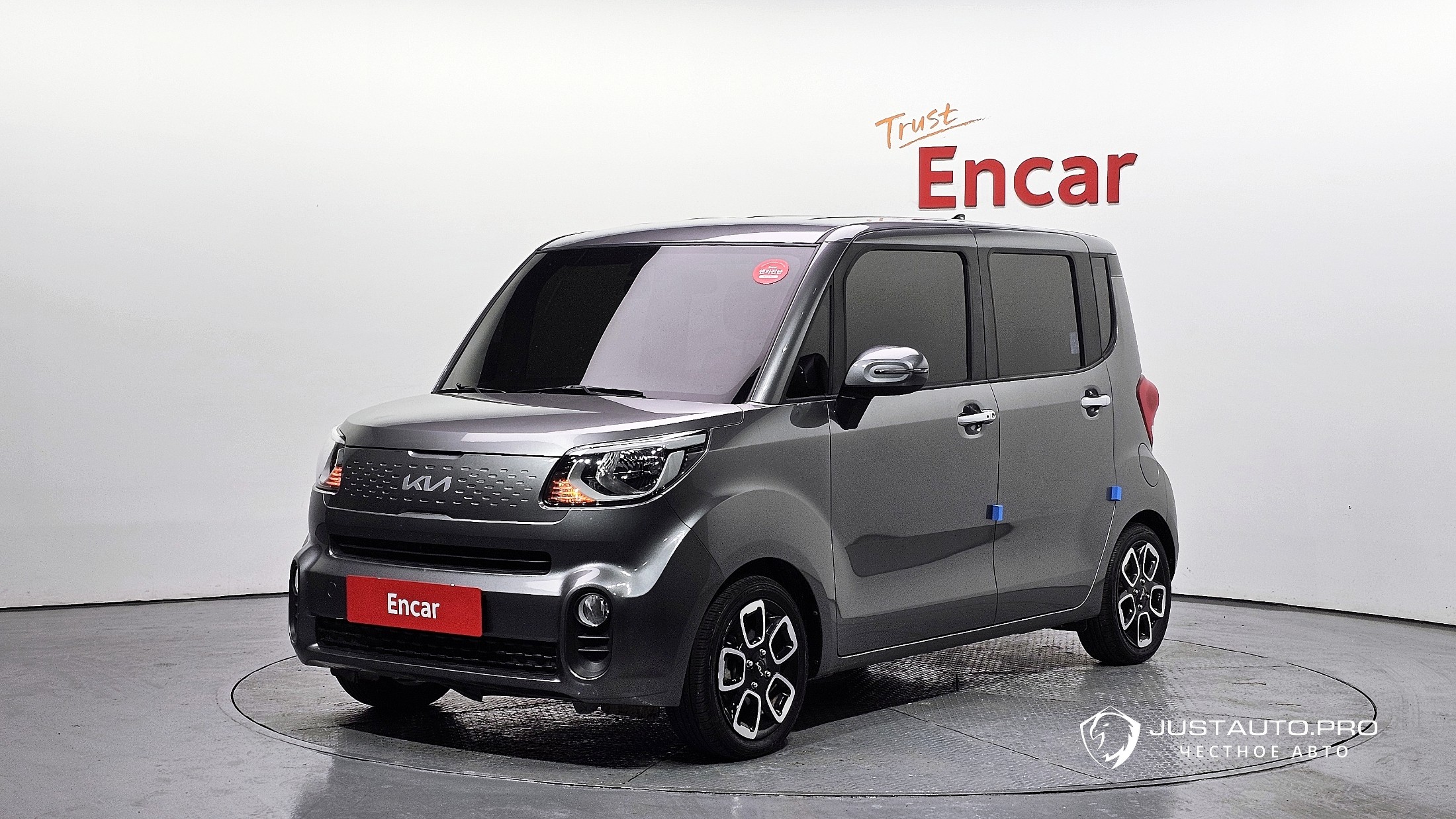 Автомобиль Kia RAY