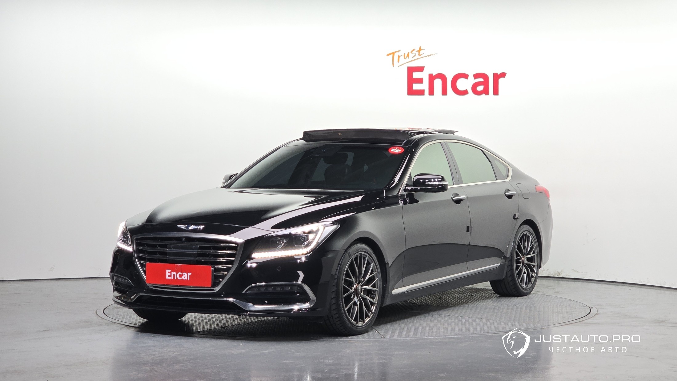 Автомобиль Genesis G80