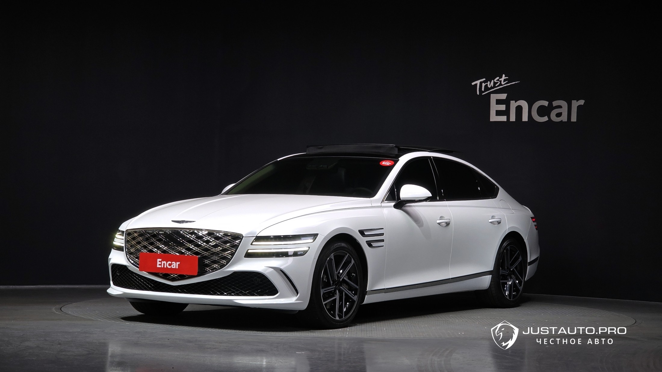 Автомобиль Genesis G80