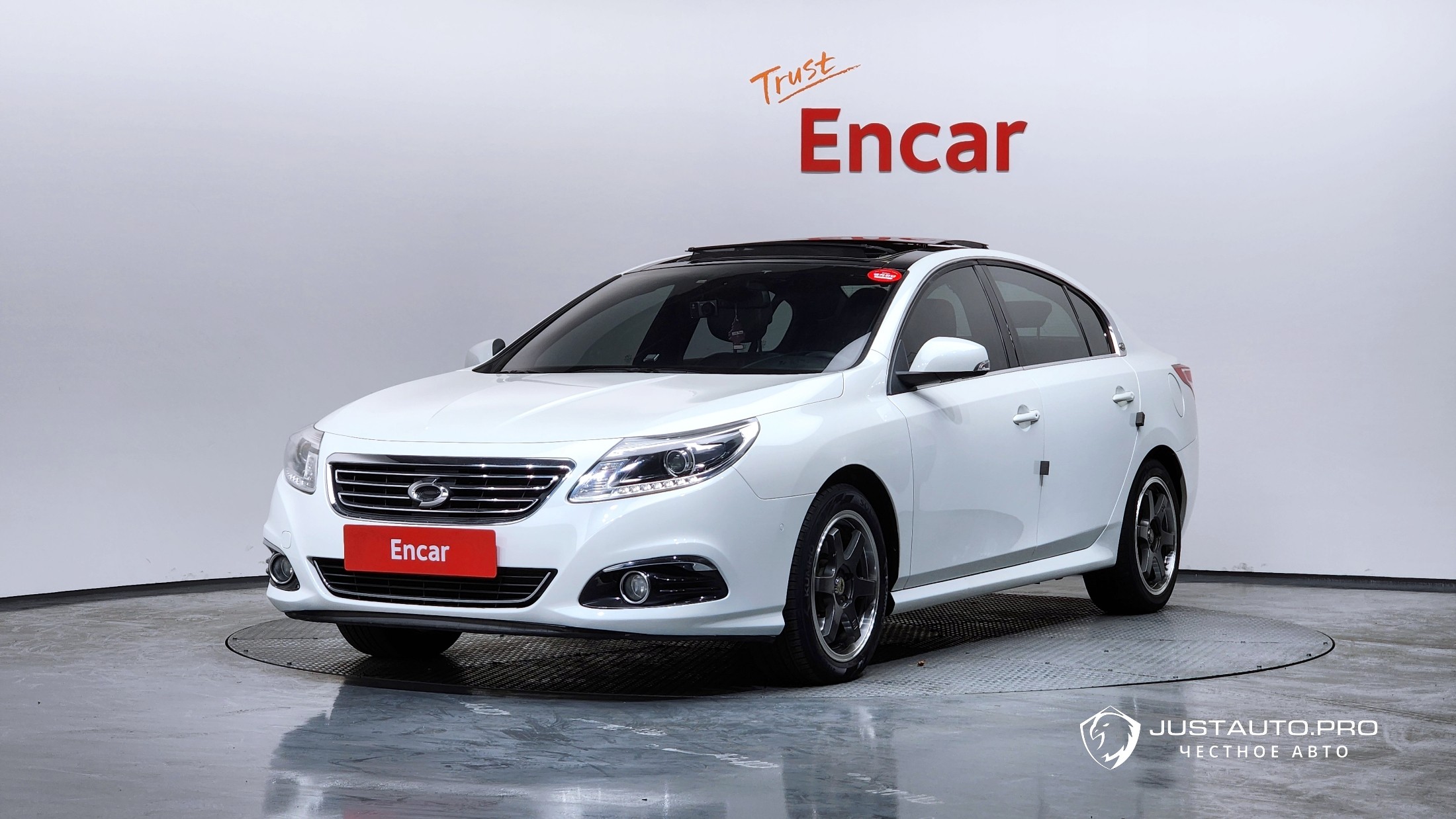 Автомобиль Renault-KoreaSamsung SM5 