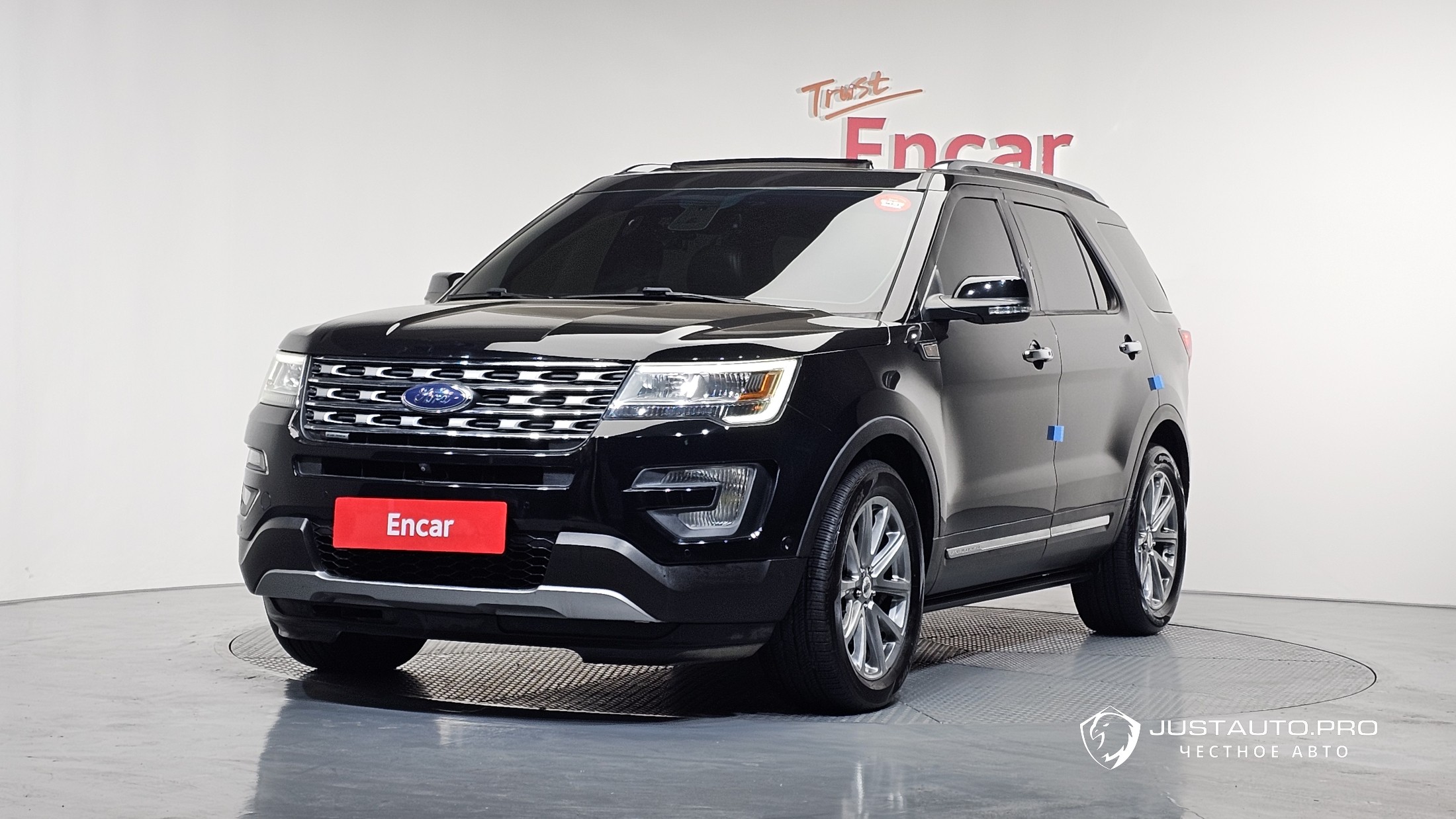 Автомобиль Ford Explorer