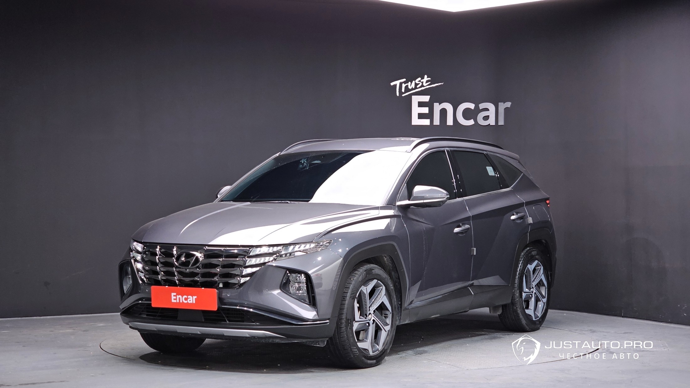 Автомобиль Hyundai Tucson
