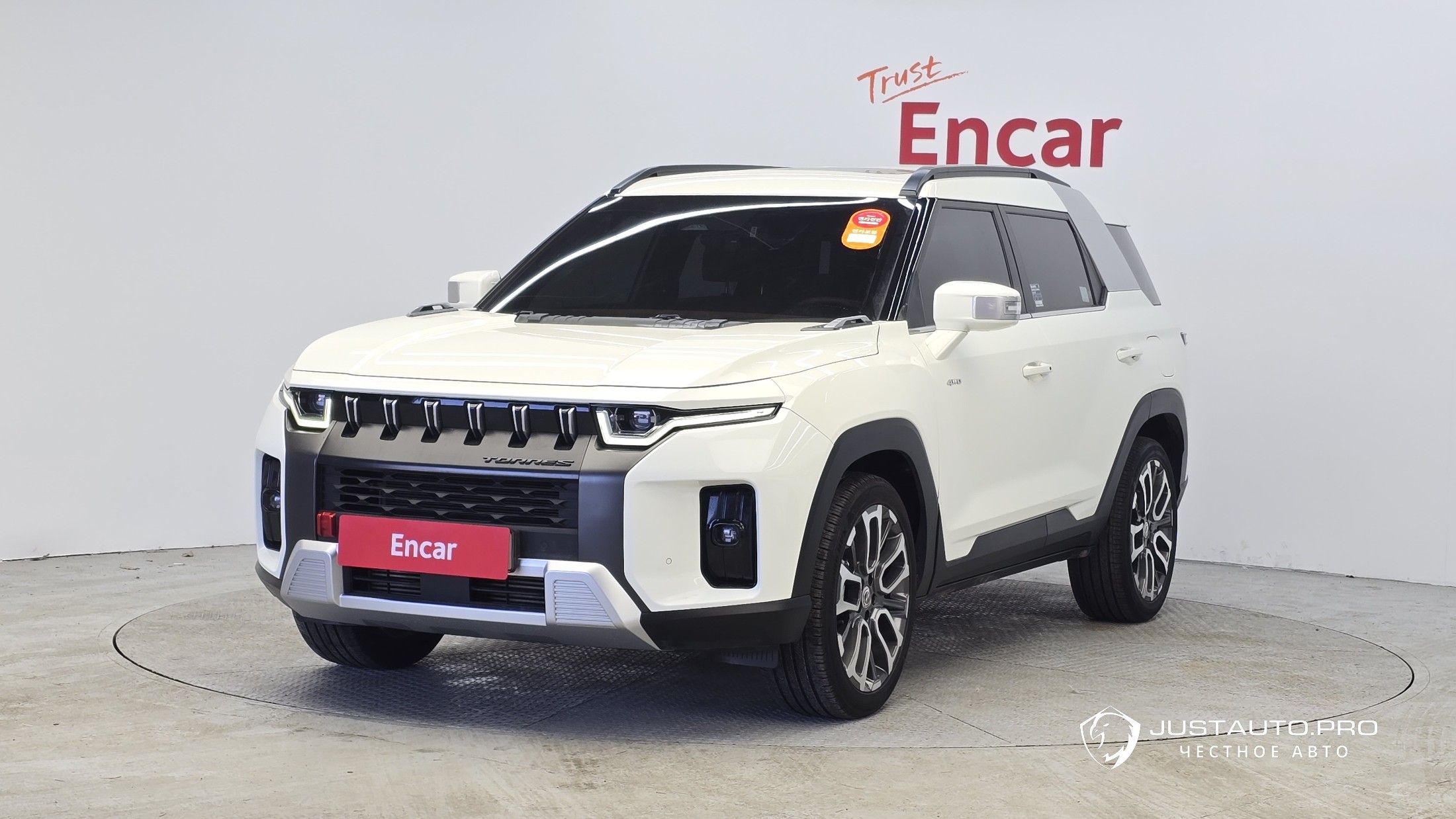 Автомобиль KG_Mobility_Ssangyong Torres