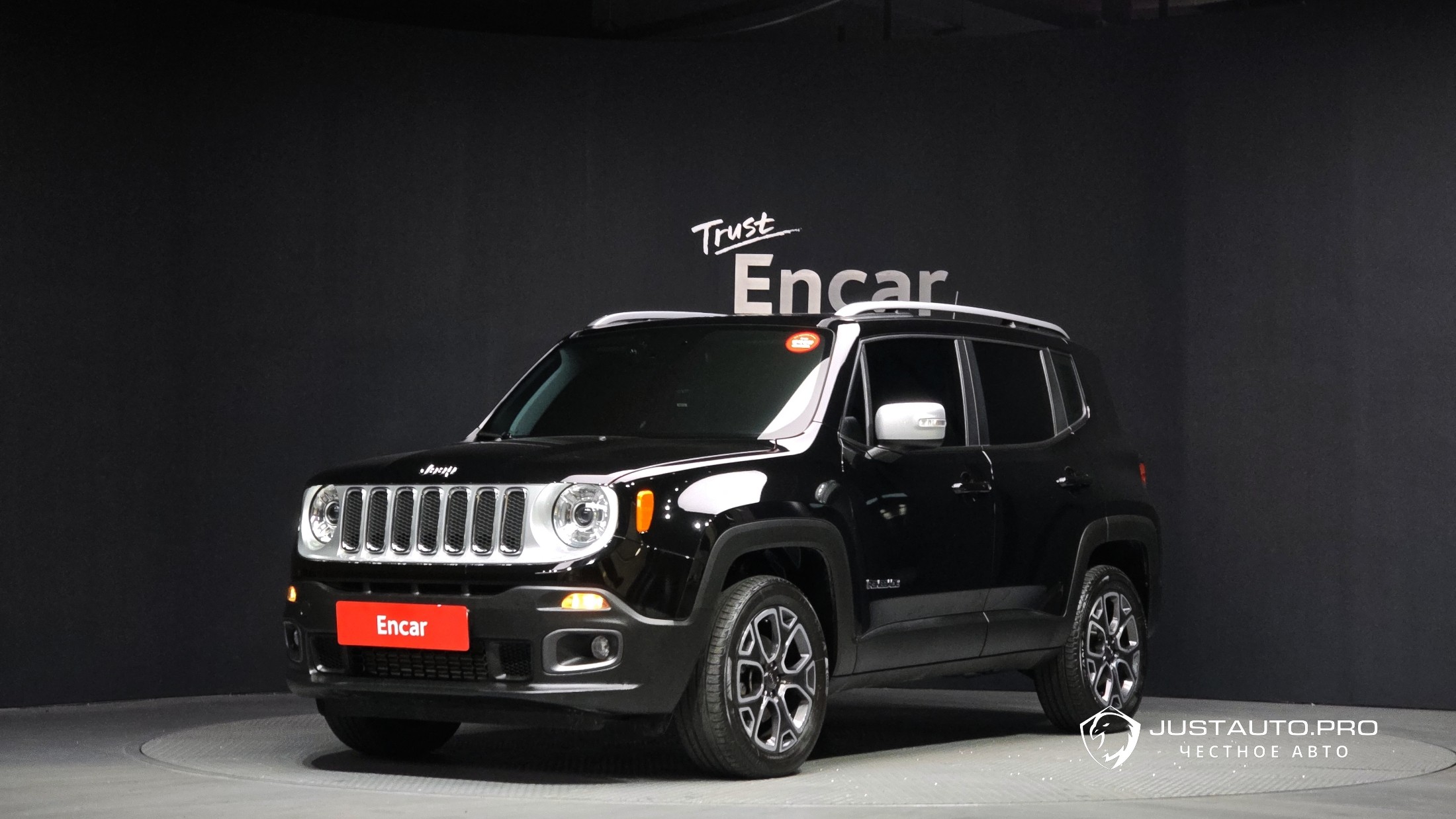 Автомобиль Jeep Renegade