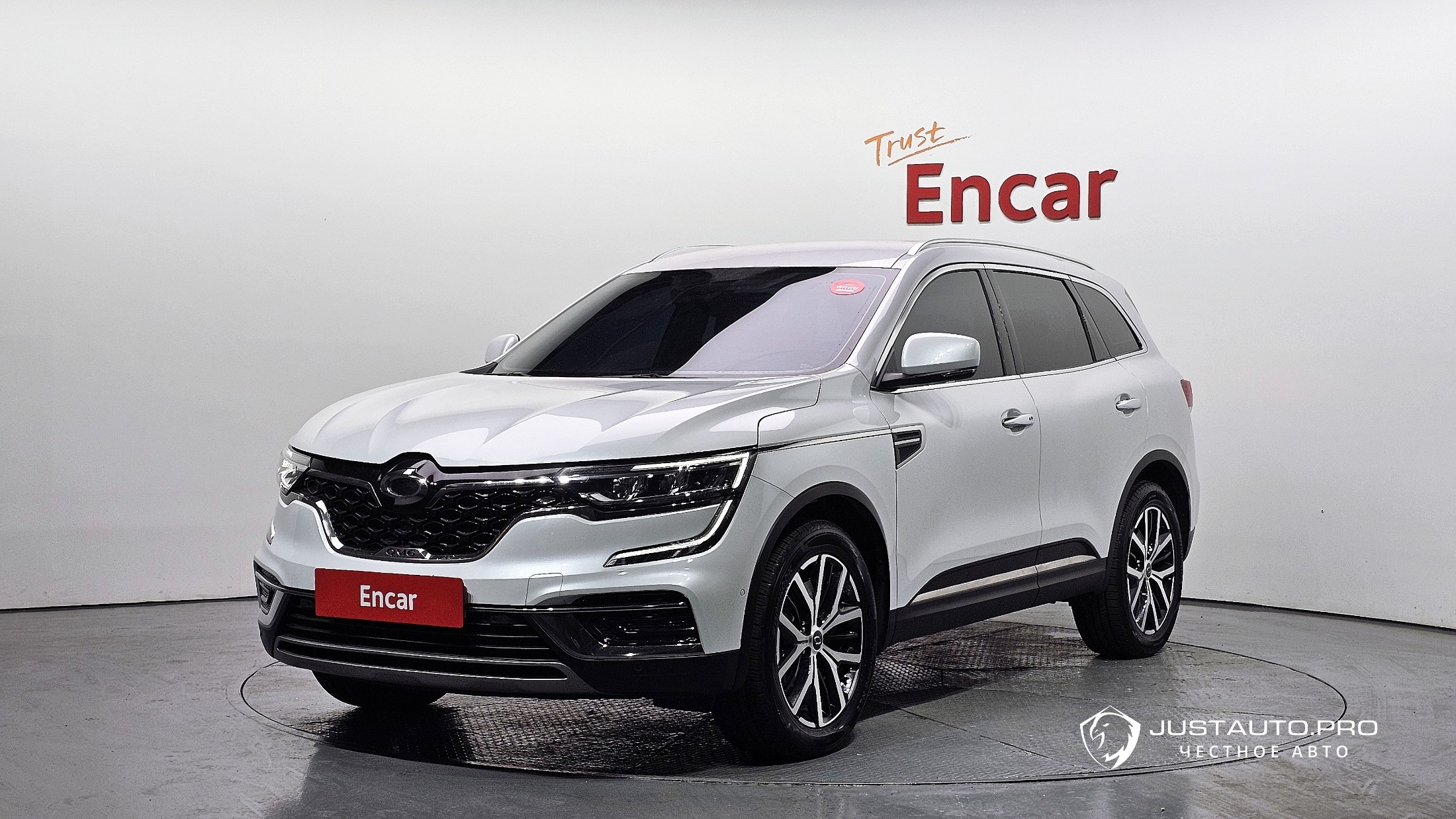 Автомобиль Renault-KoreaSamsung QM6