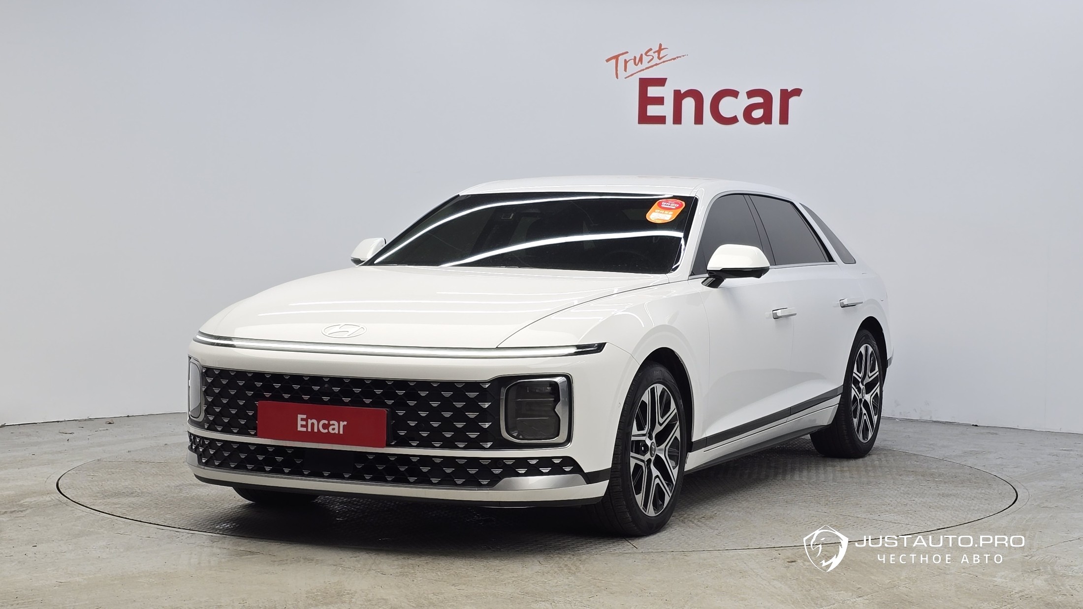 Автомобиль Hyundai Grandeur