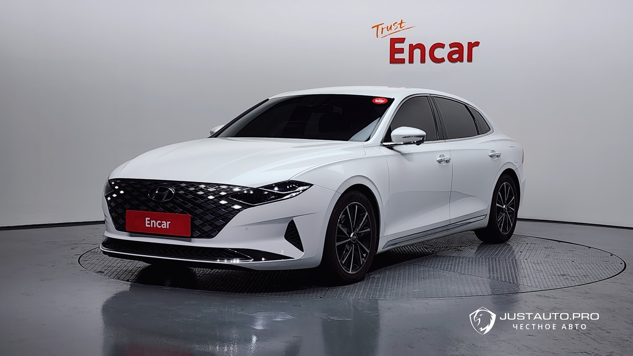 Автомобиль Hyundai Grandeur