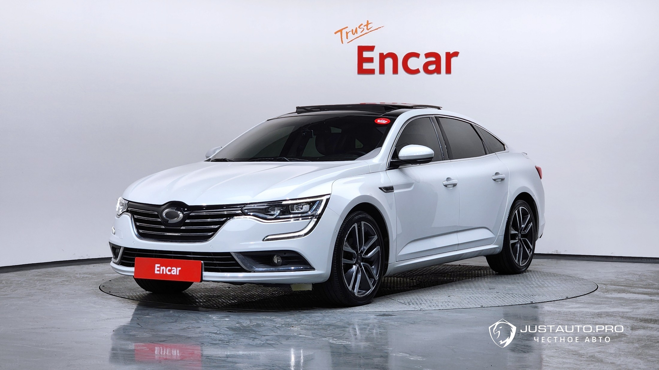 Автомобиль Renault-KoreaSamsung SM6