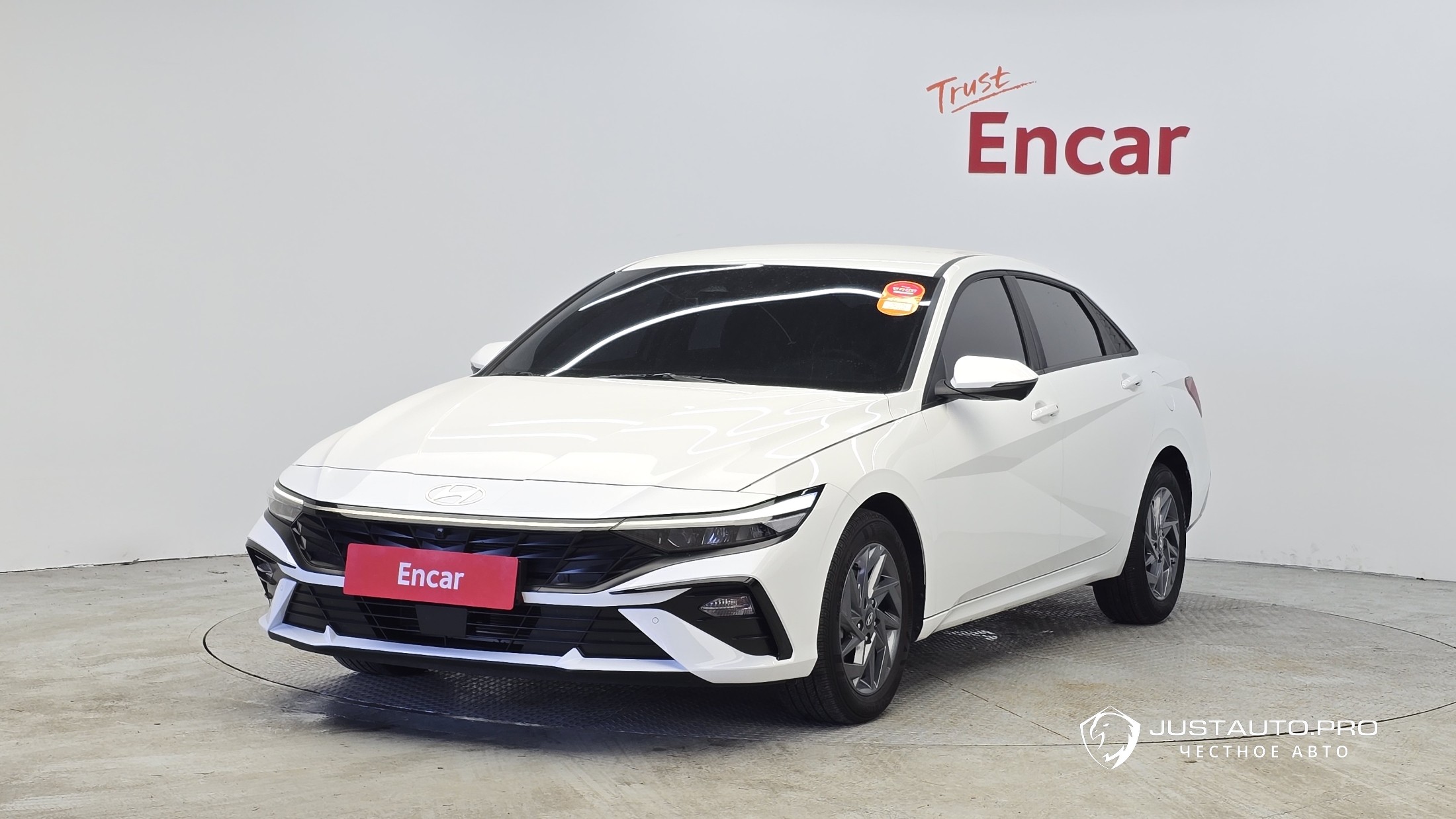 Автомобиль Hyundai AVANTE