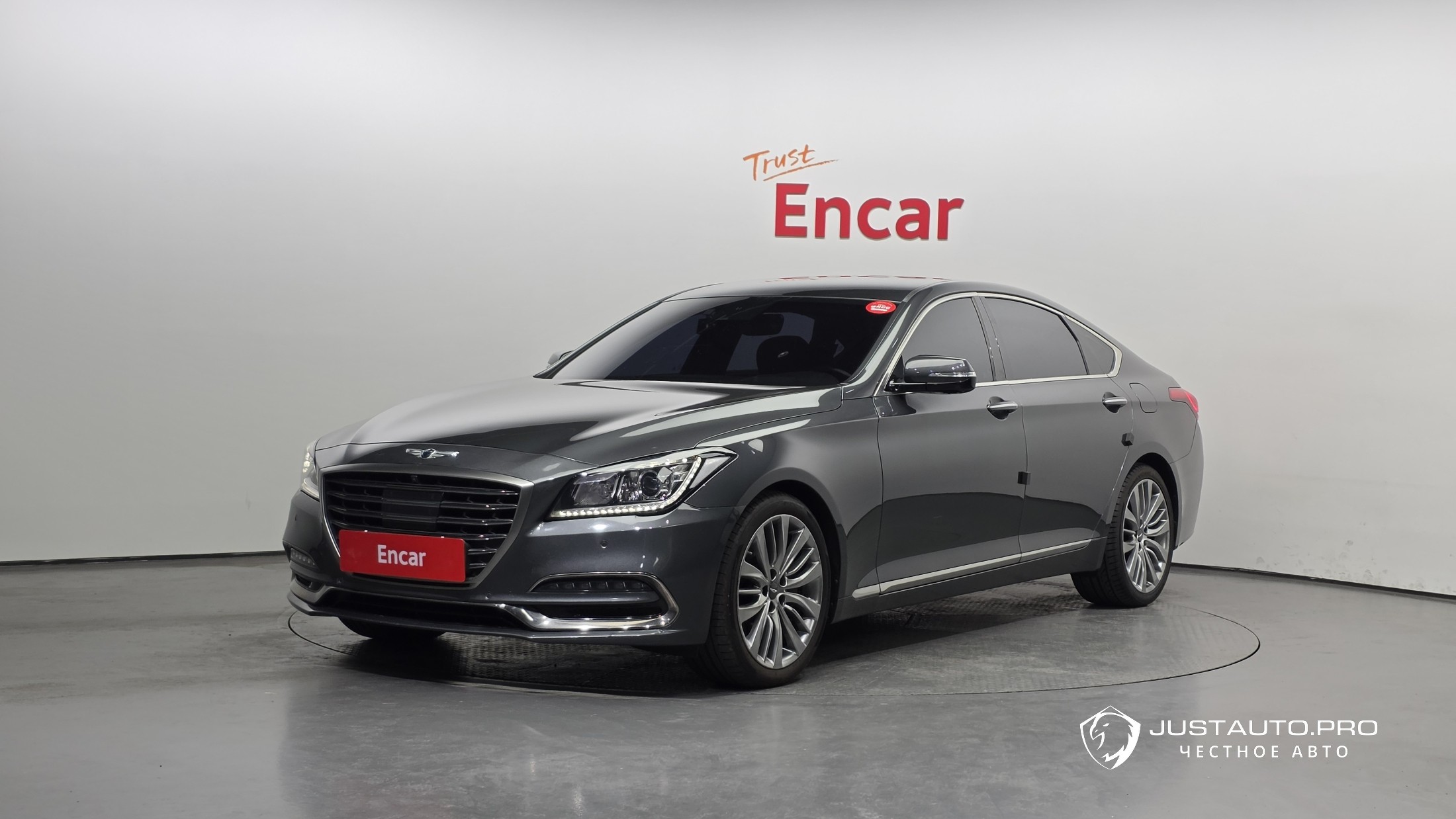 Автомобиль Genesis G80