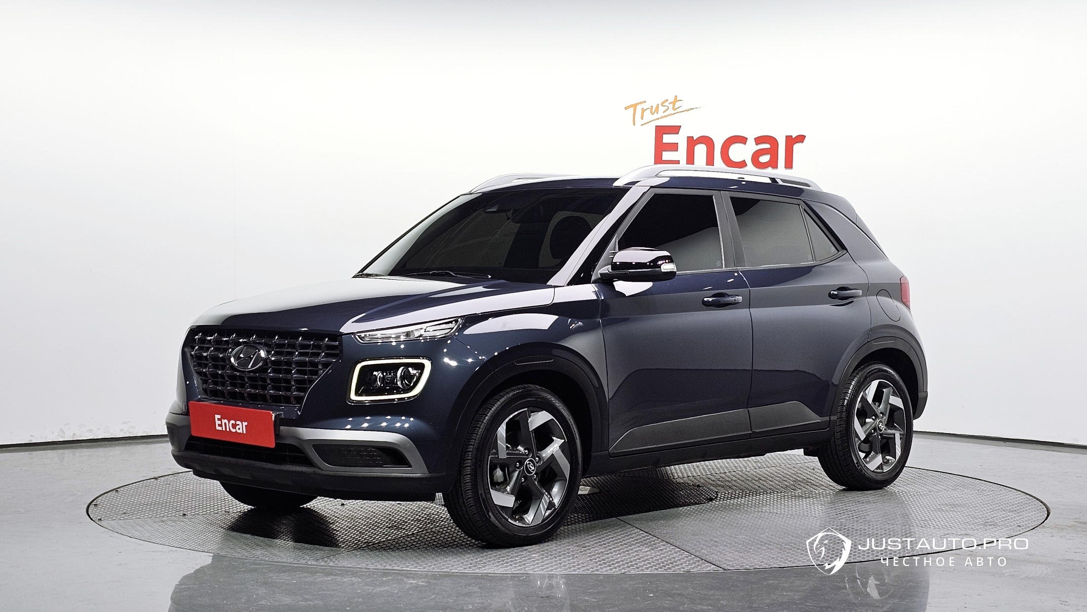 Автомобиль Hyundai Venue