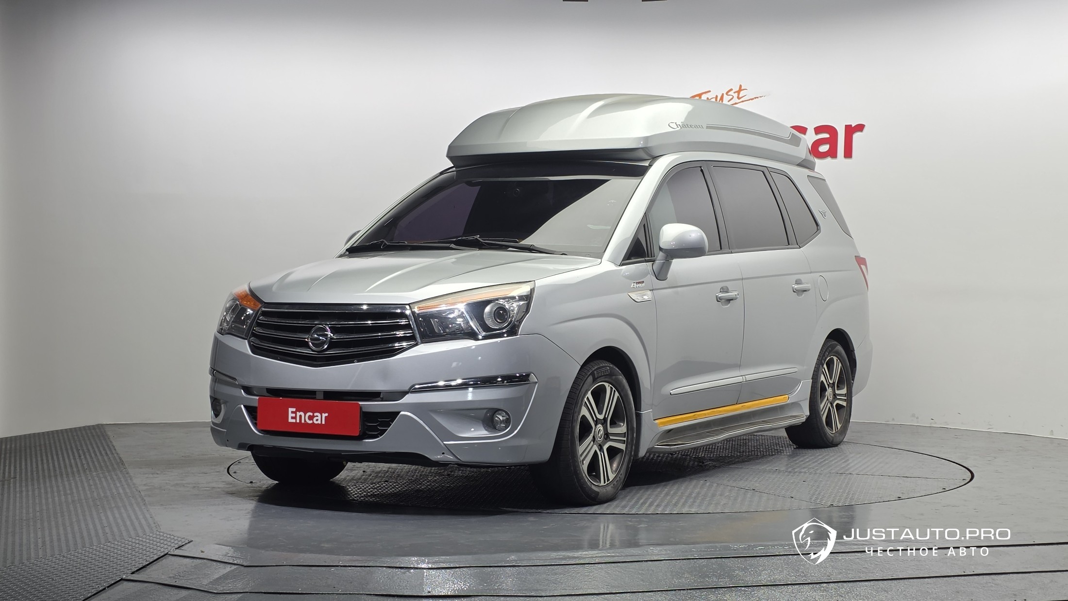 Автомобиль KG_Mobility_Ssangyong KORANDO