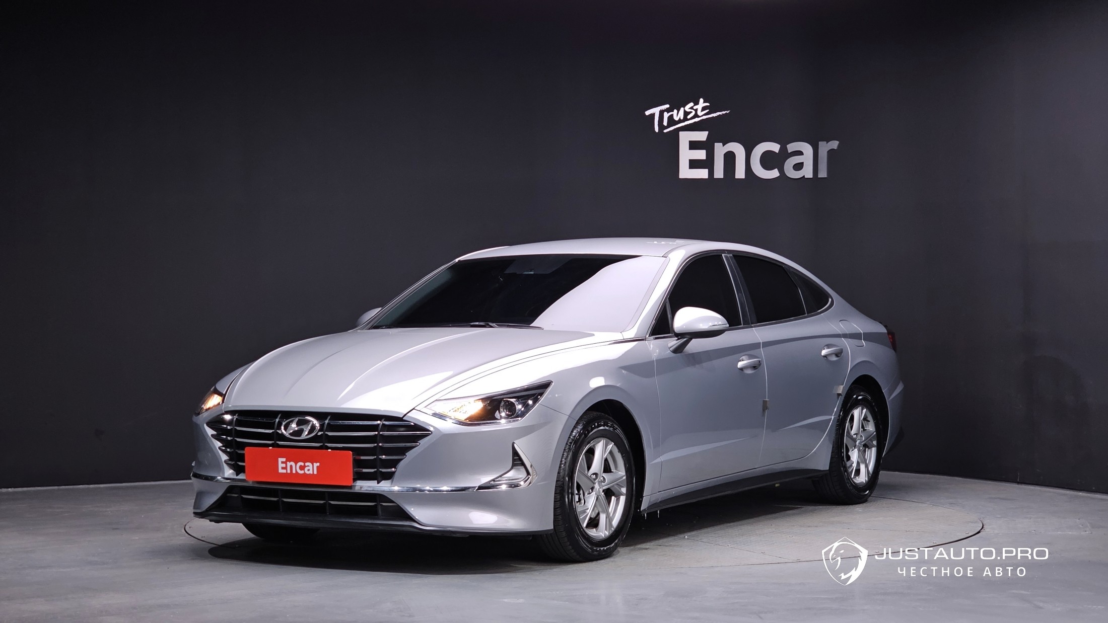 Автомобиль Hyundai Sonata