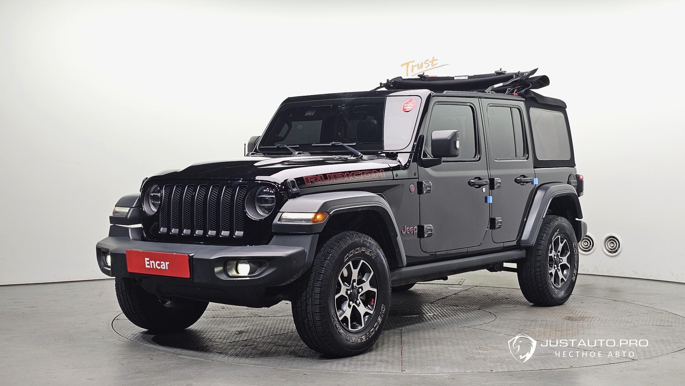 Автомобиль Jeep Wrangler