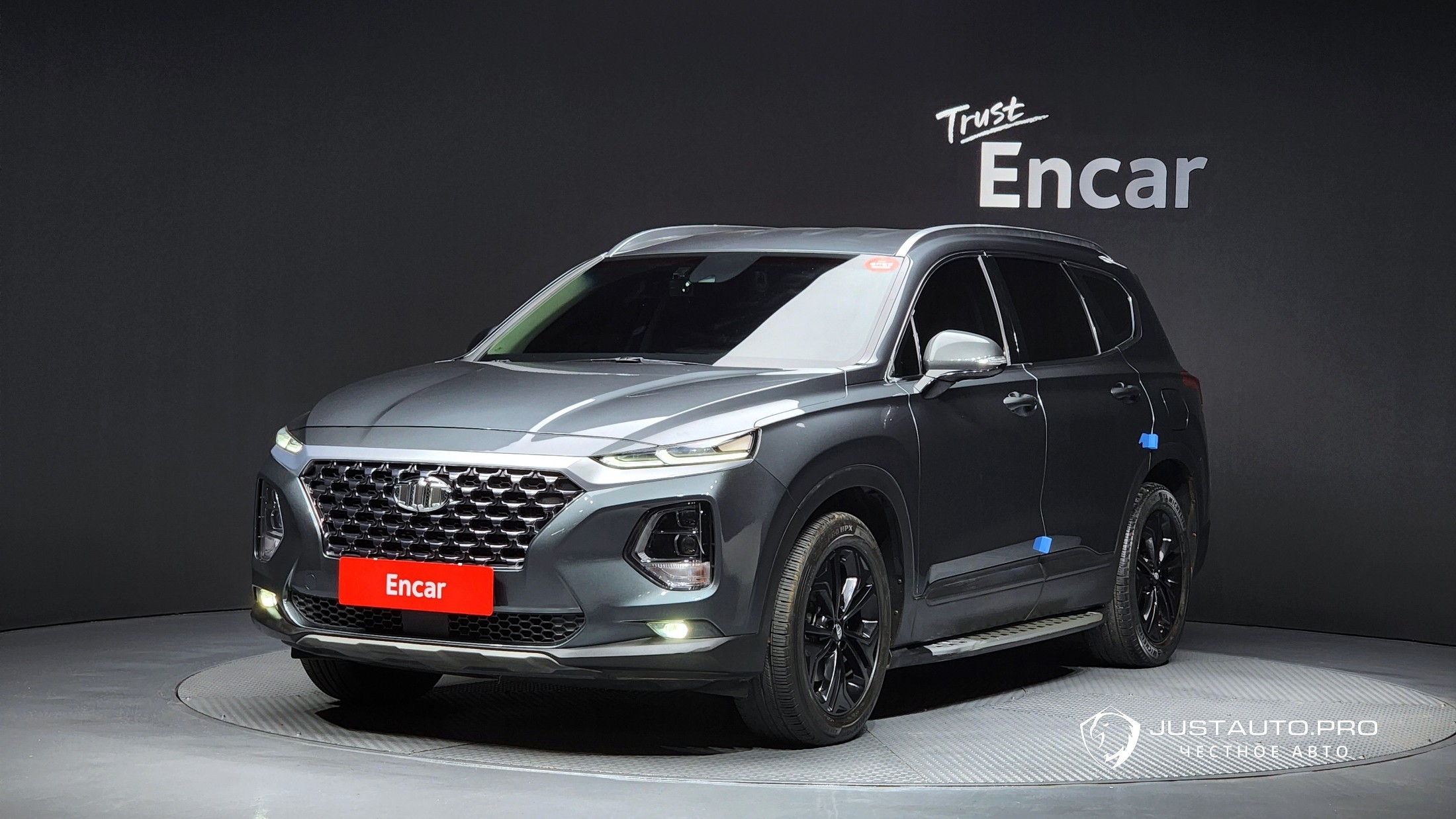 Автомобиль Hyundai Santafe