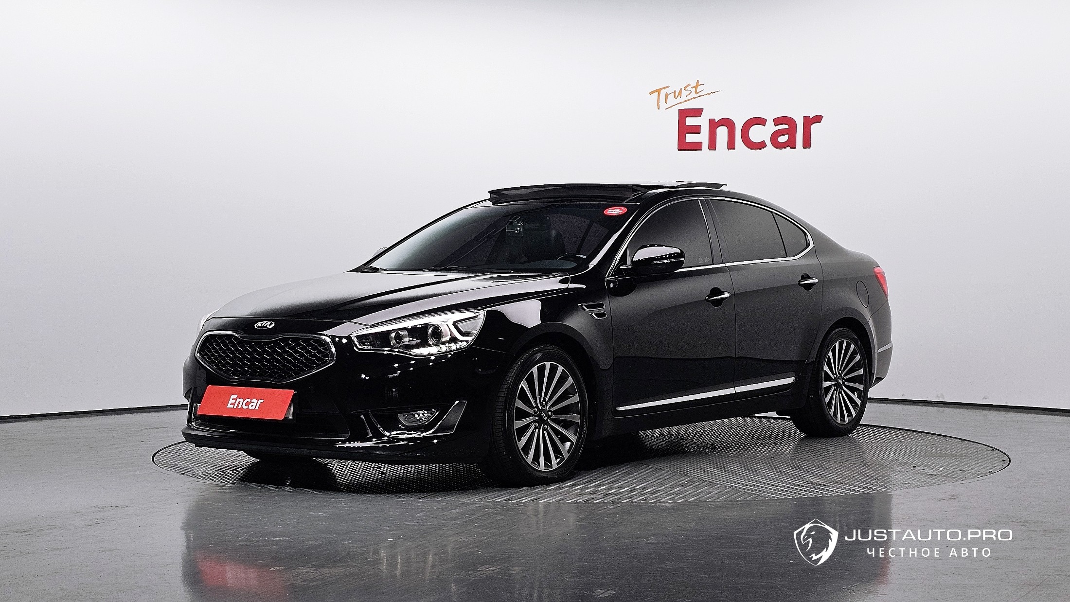 Автомобиль Kia K7