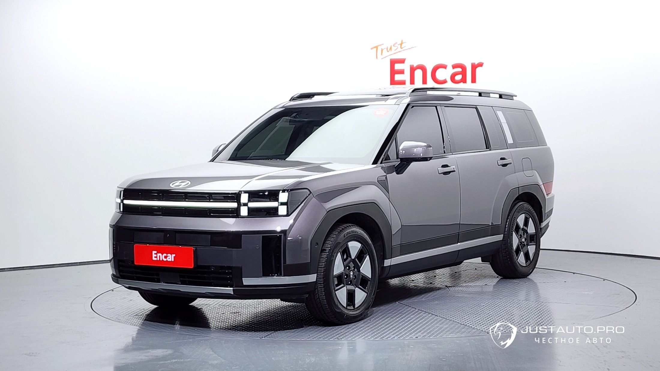 Автомобиль Hyundai Santafe