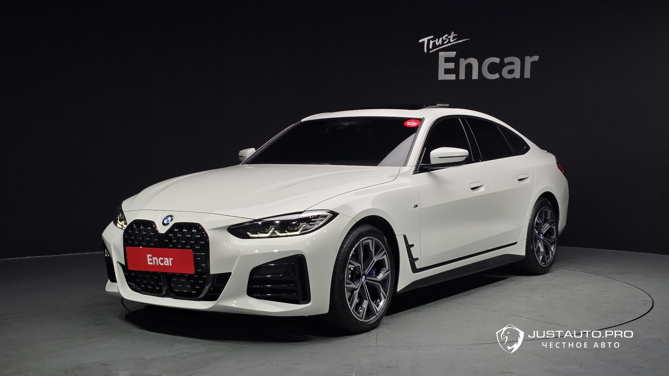 Автомобиль BMW 4-Series