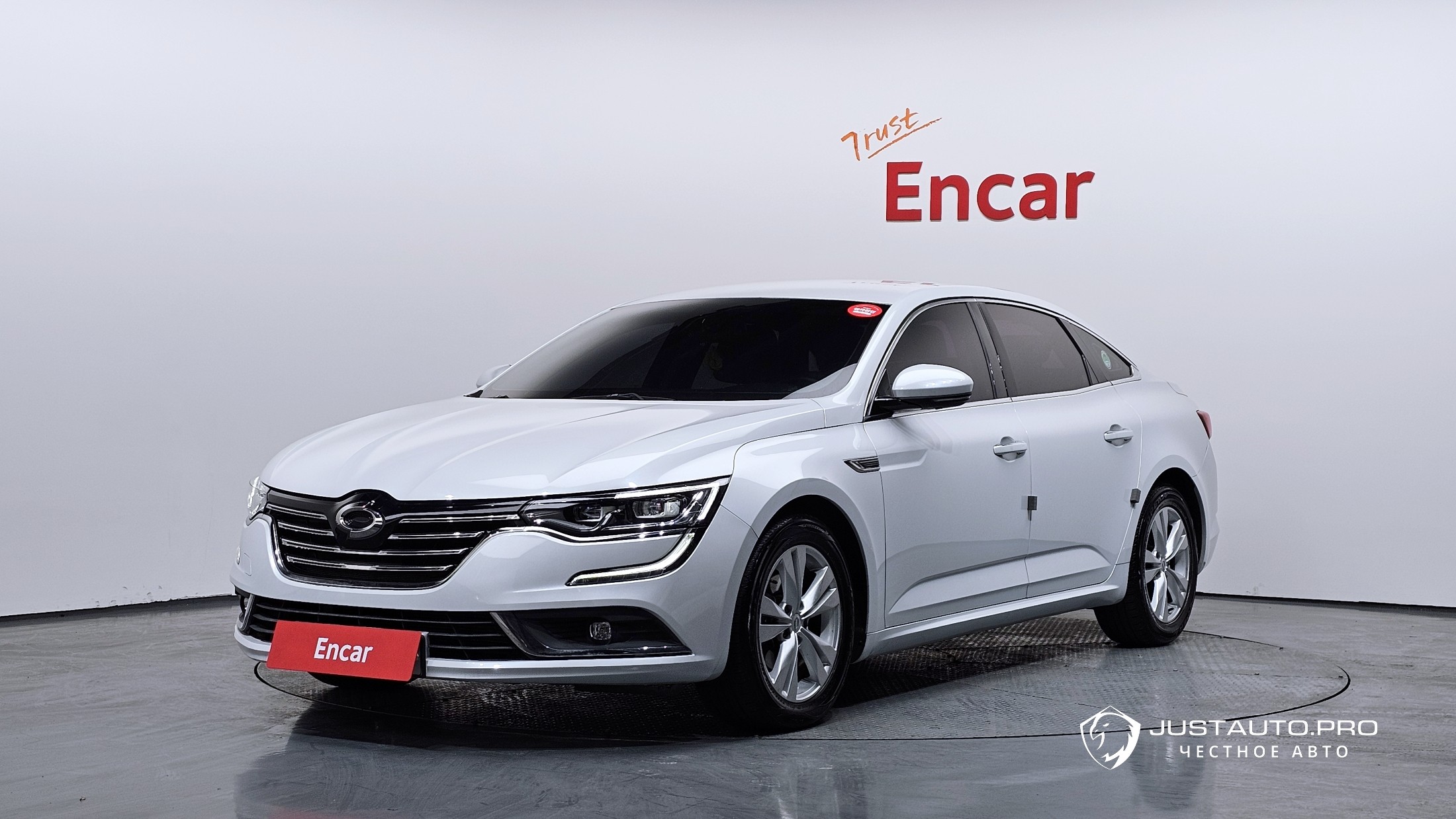 Автомобиль Renault-KoreaSamsung SM6