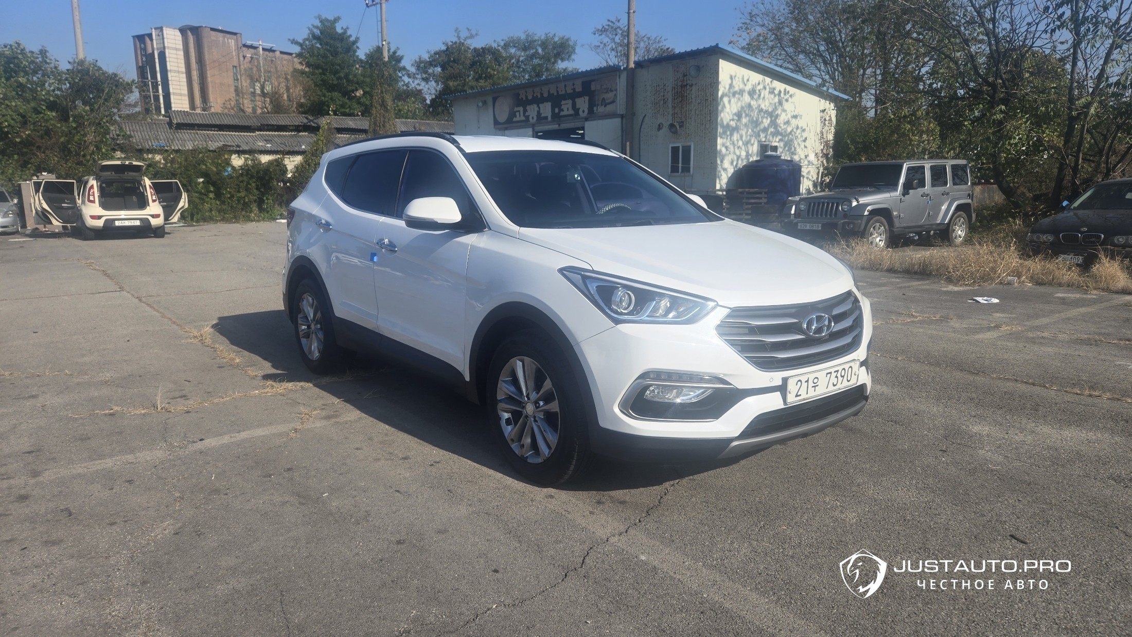 Автомобиль Hyundai Santafe