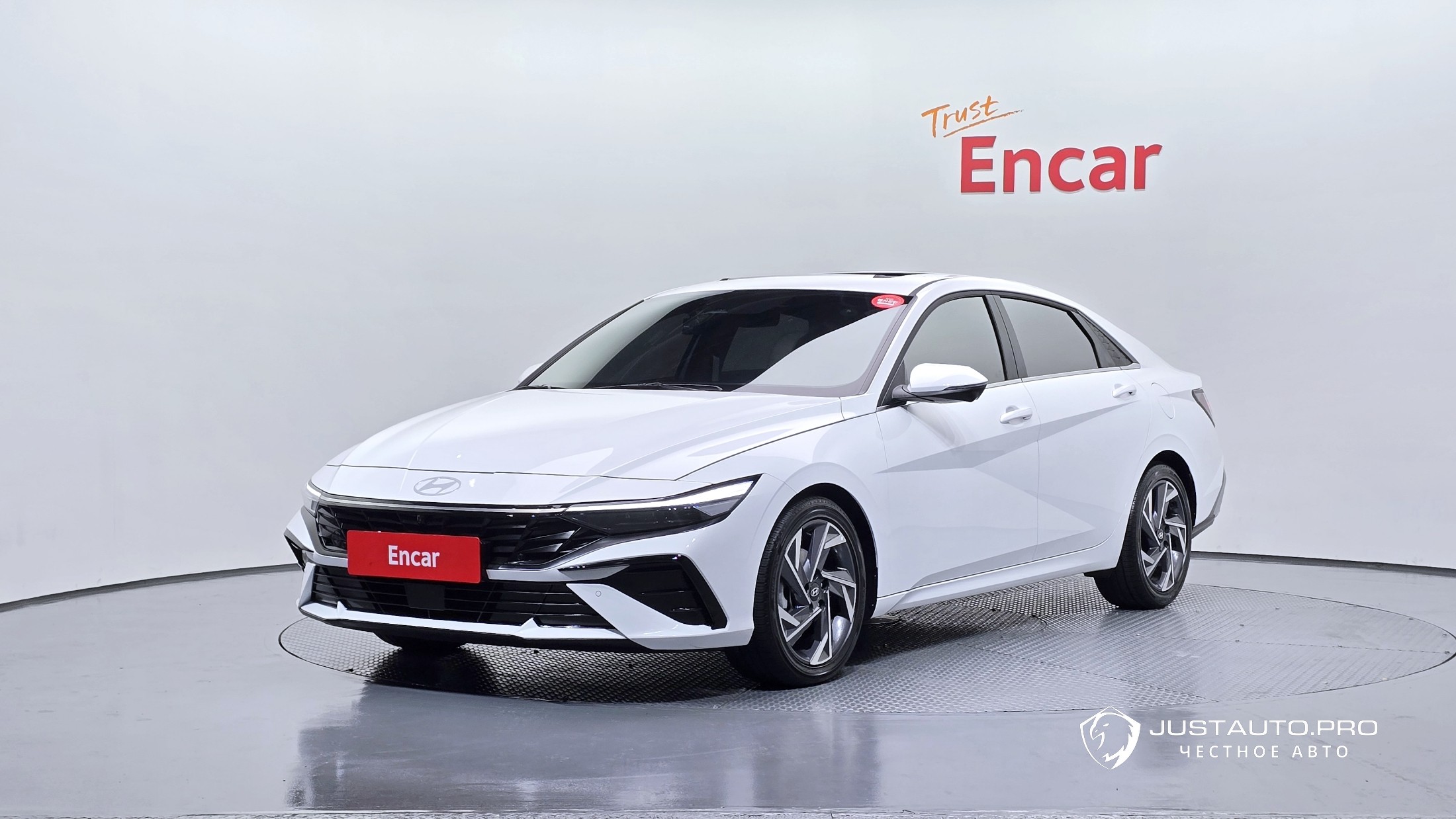 Автомобиль Hyundai AVANTE