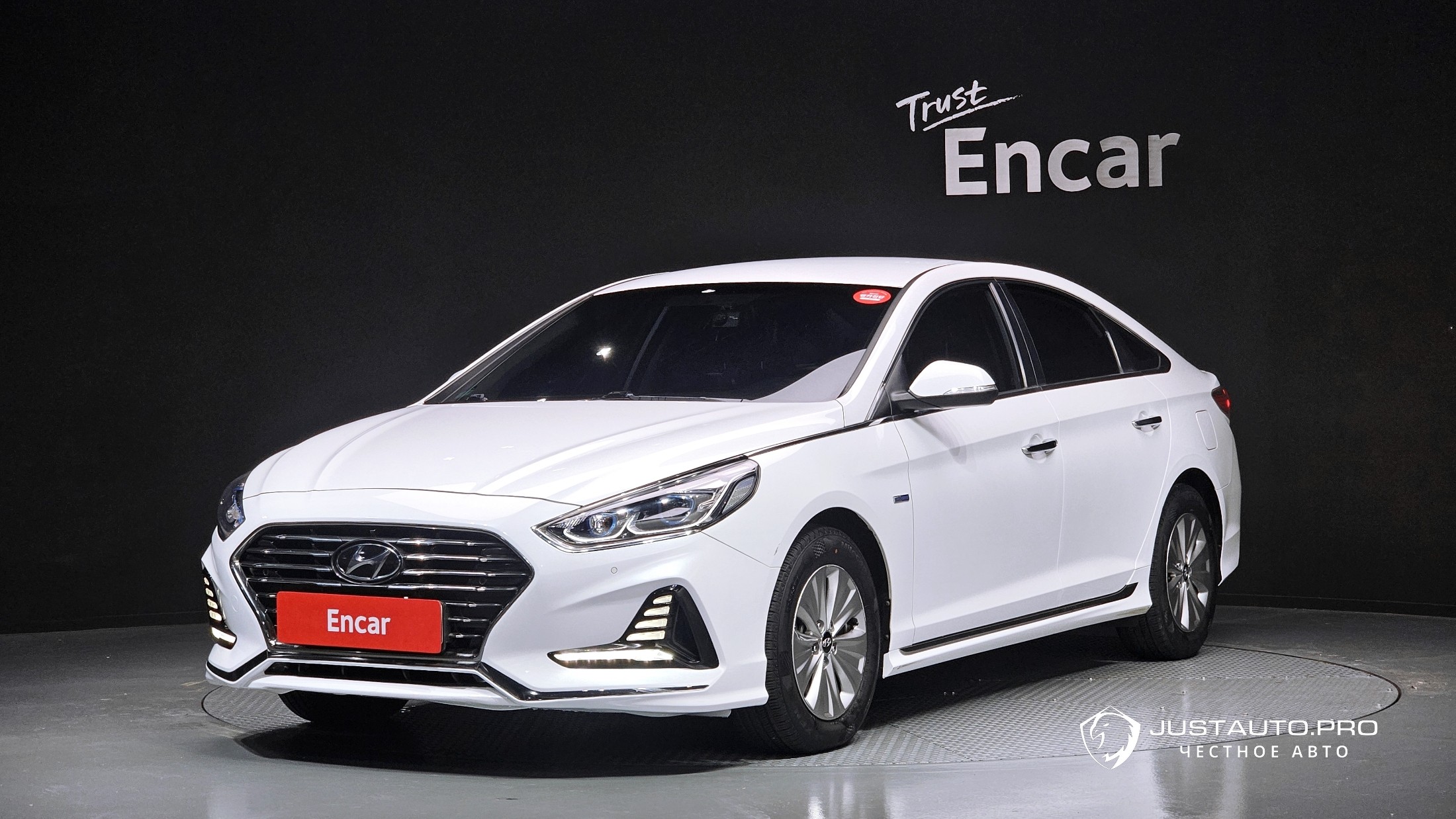 Автомобиль Hyundai Sonata