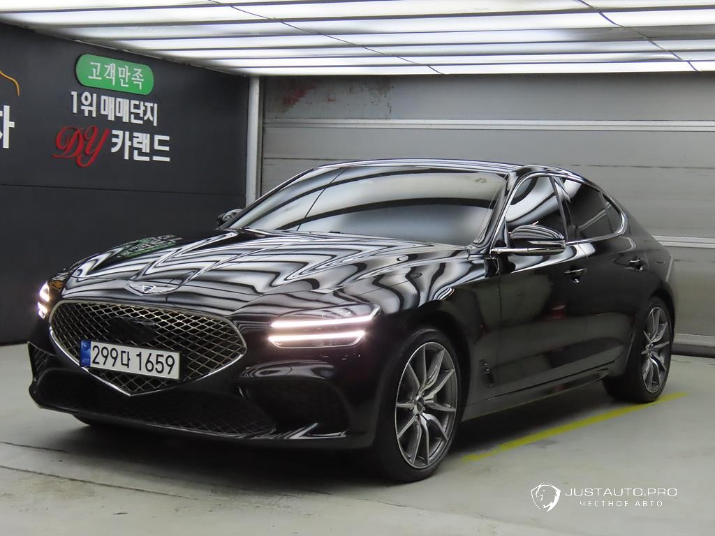 Автомобиль Genesis G70