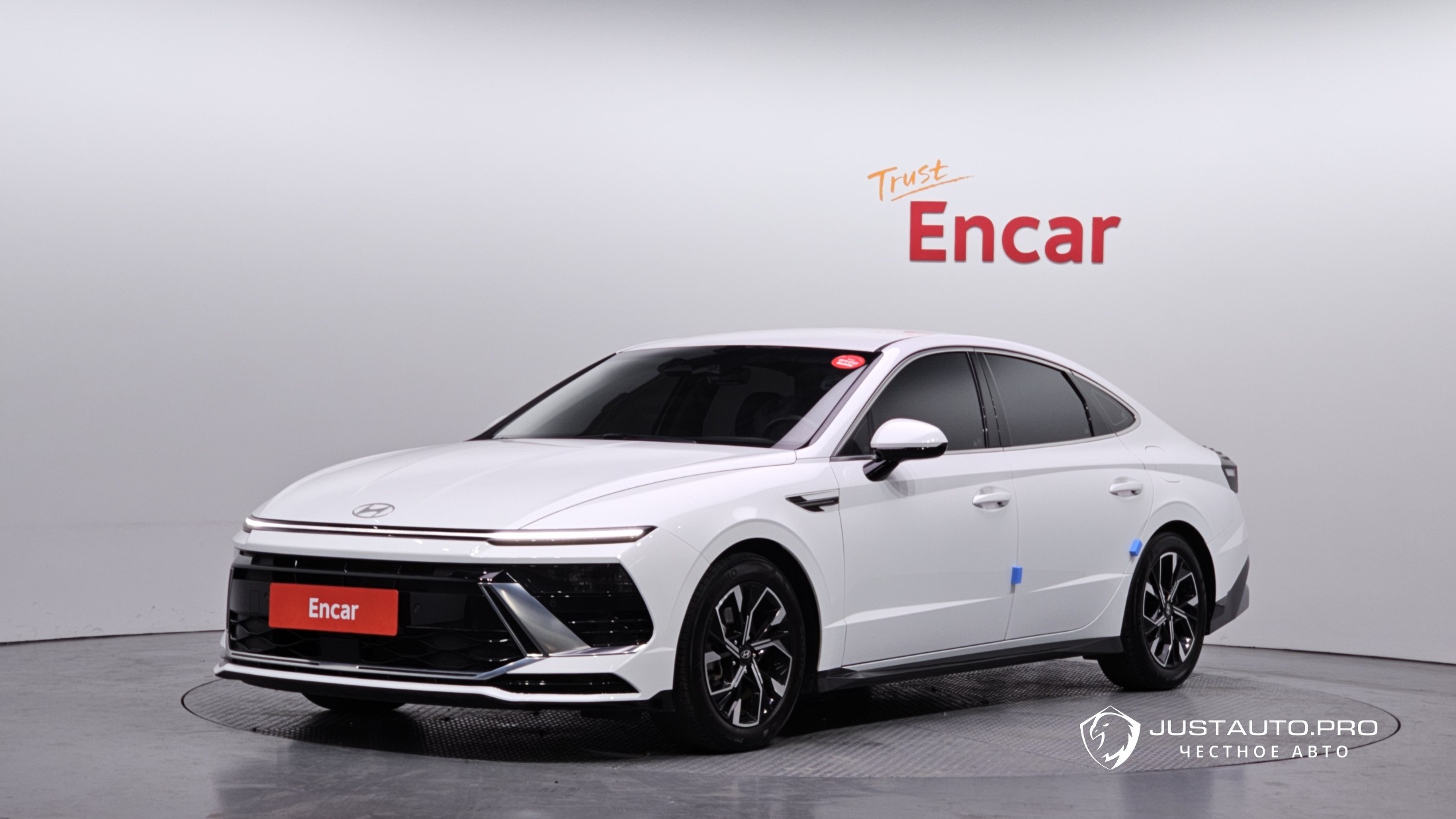 Автомобиль Hyundai Sonata