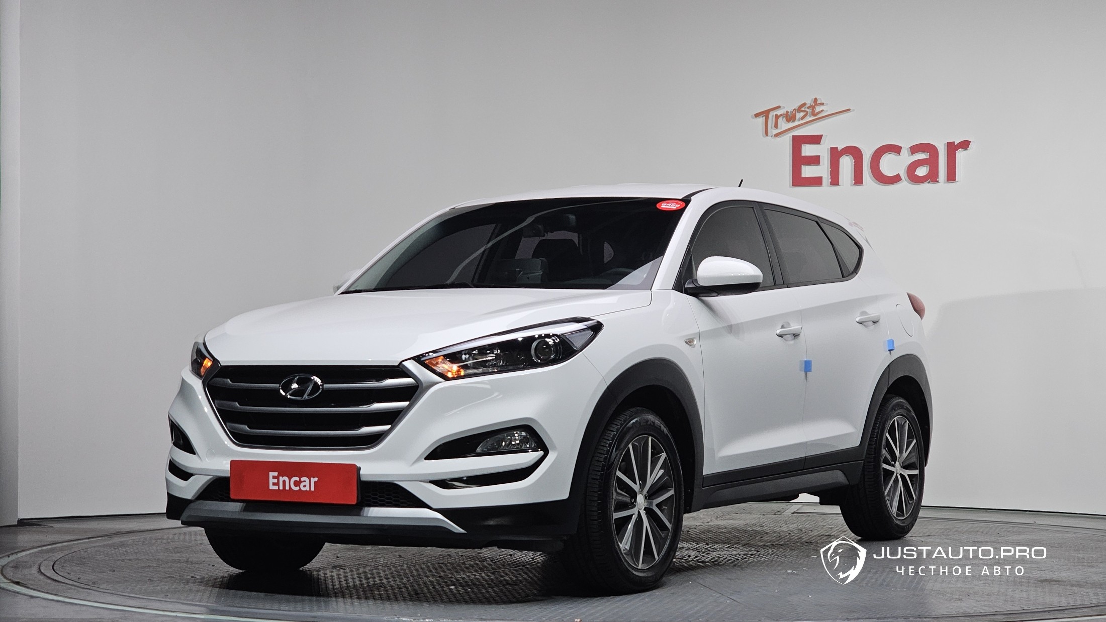 Автомобиль Hyundai Tucson
