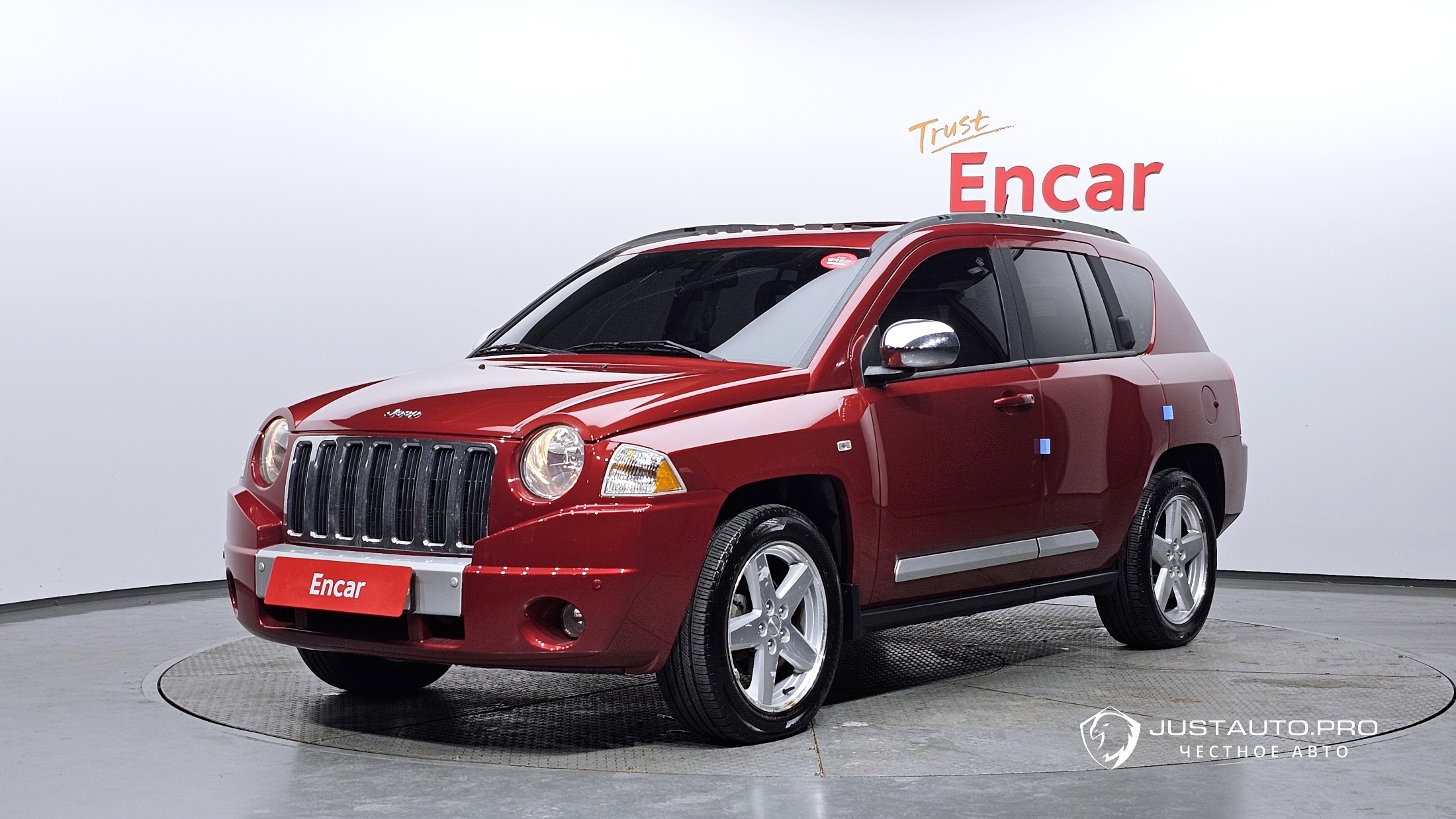 Автомобиль Jeep Compass