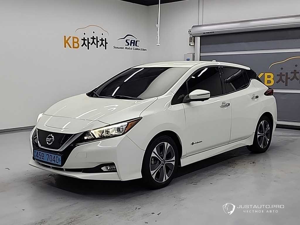 Автомобиль Nissan Leaf