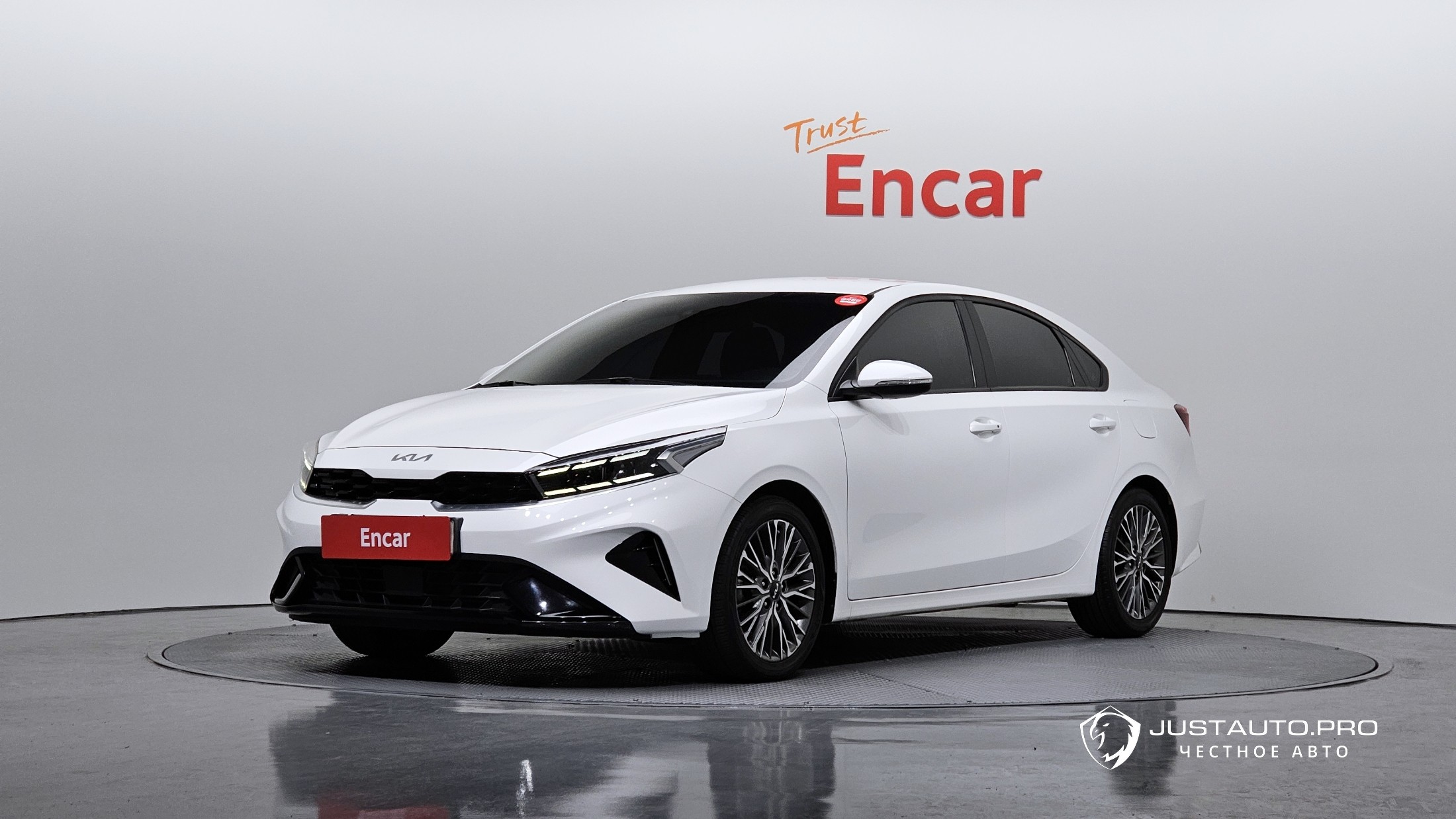 Автомобиль Kia K3