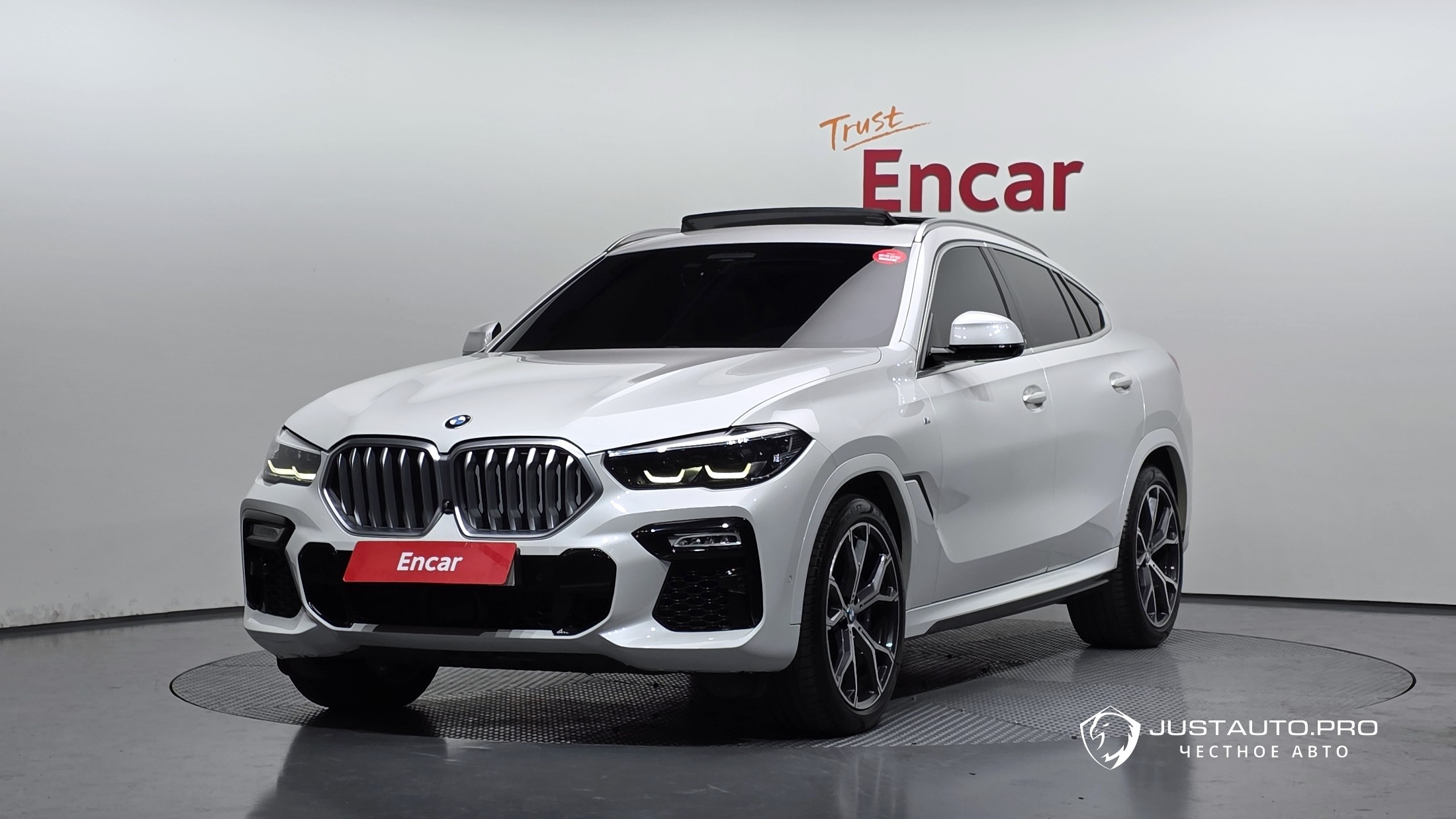 Автомобиль BMW X6