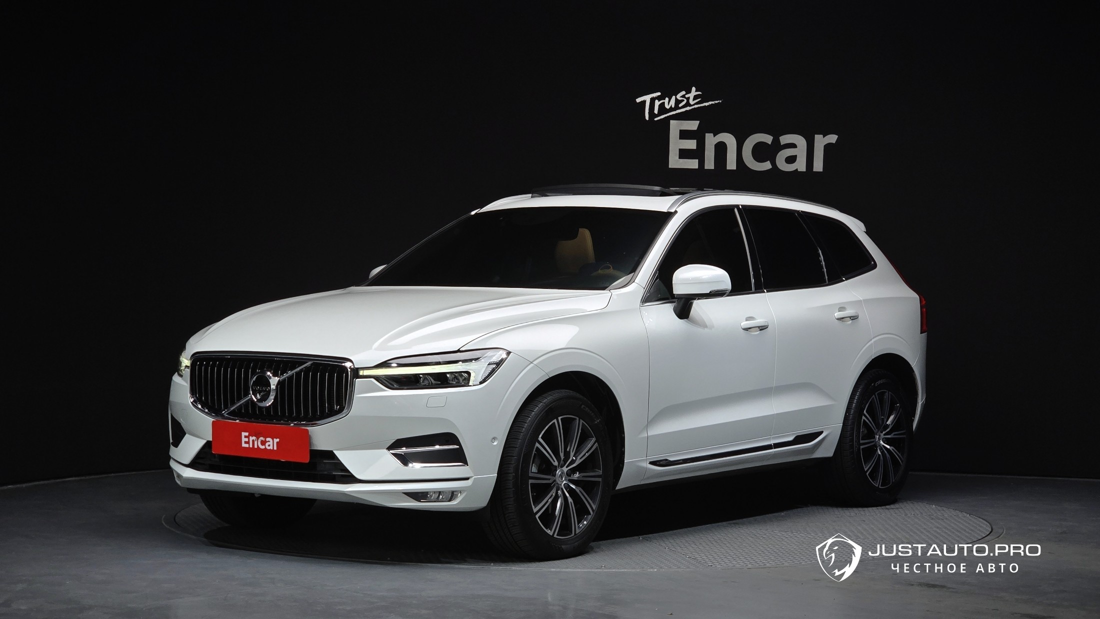 Автомобиль Volvo XC60