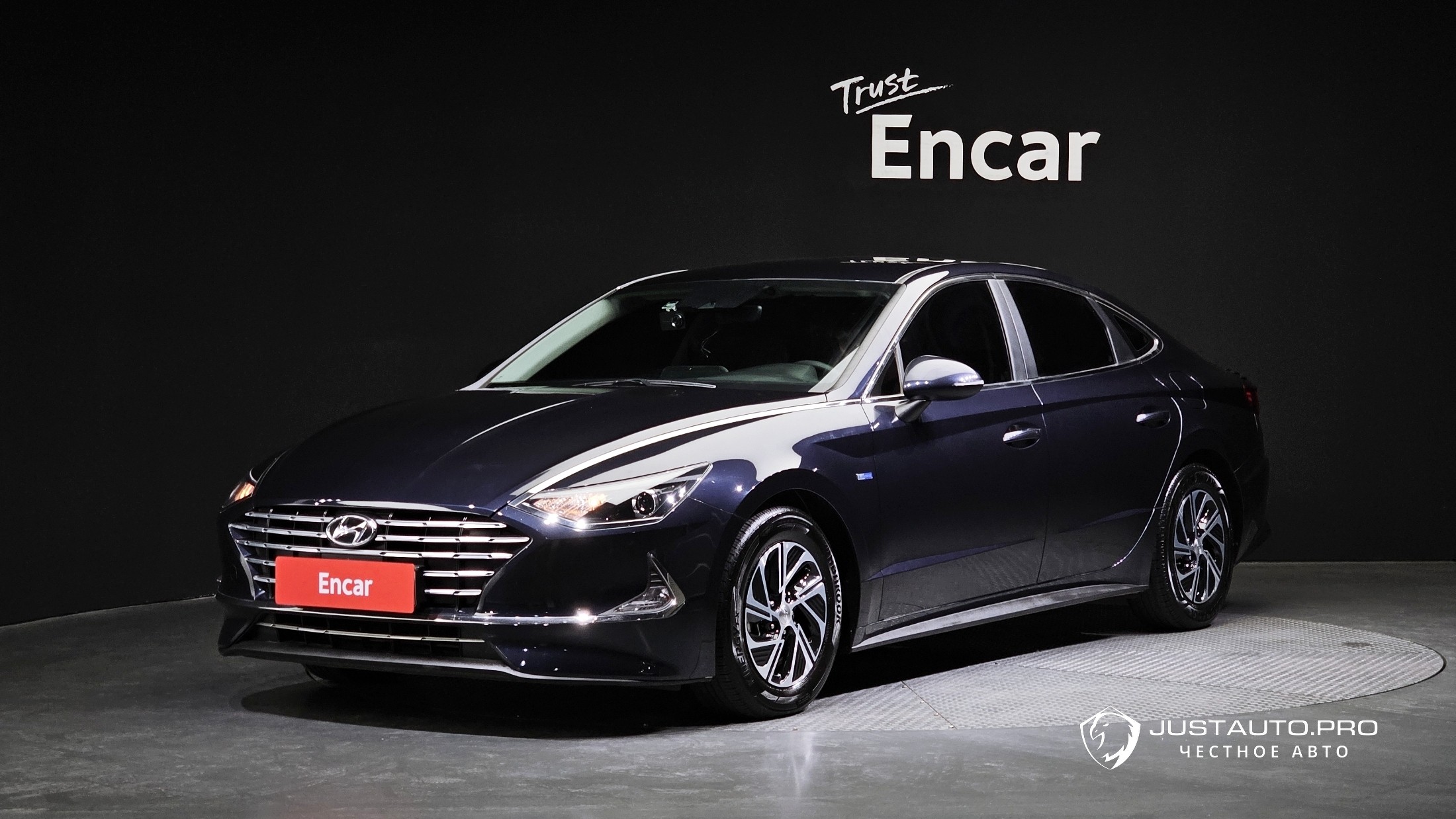 Автомобиль Hyundai Sonata