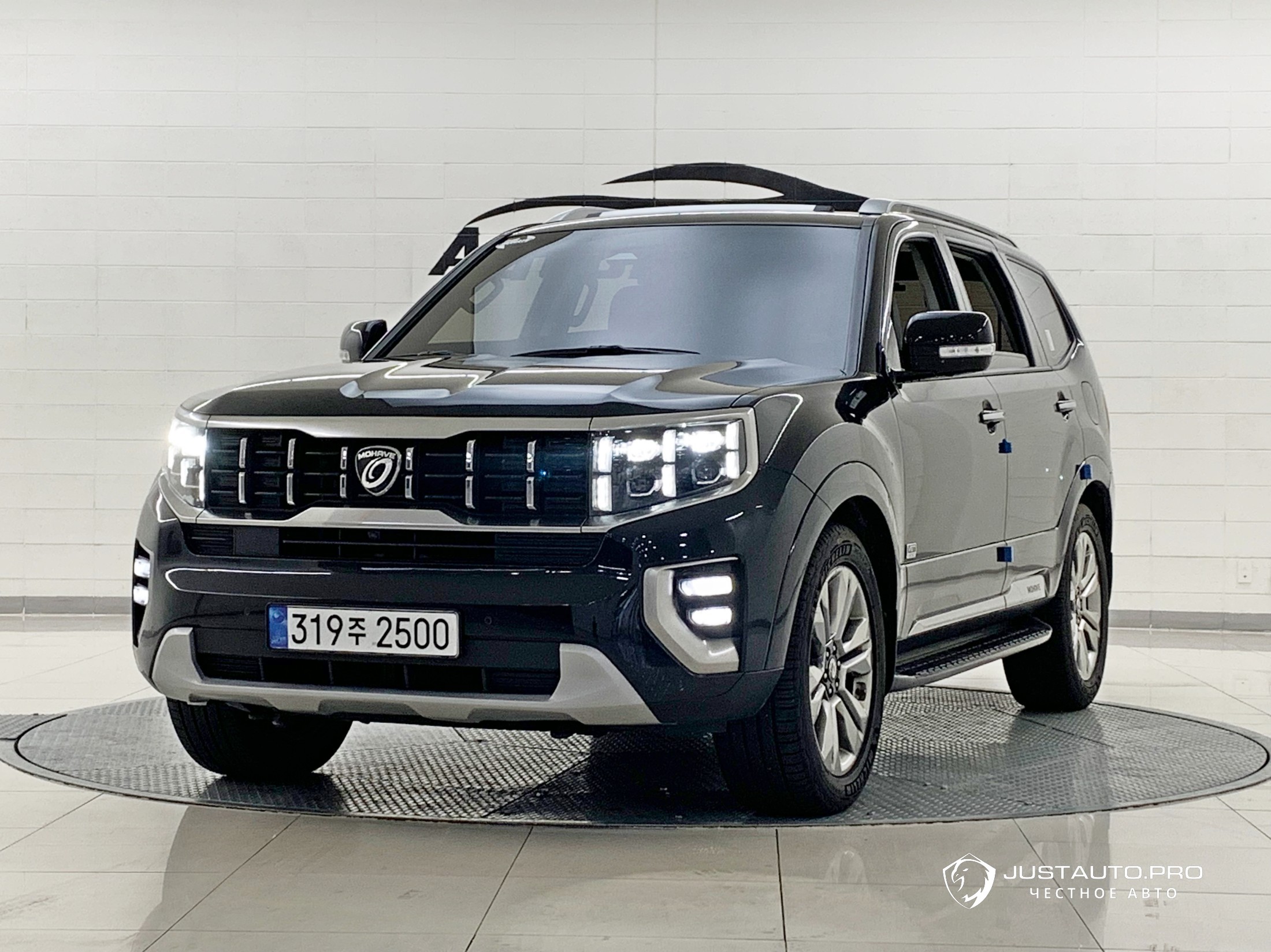 Автомобиль Kia Mohave