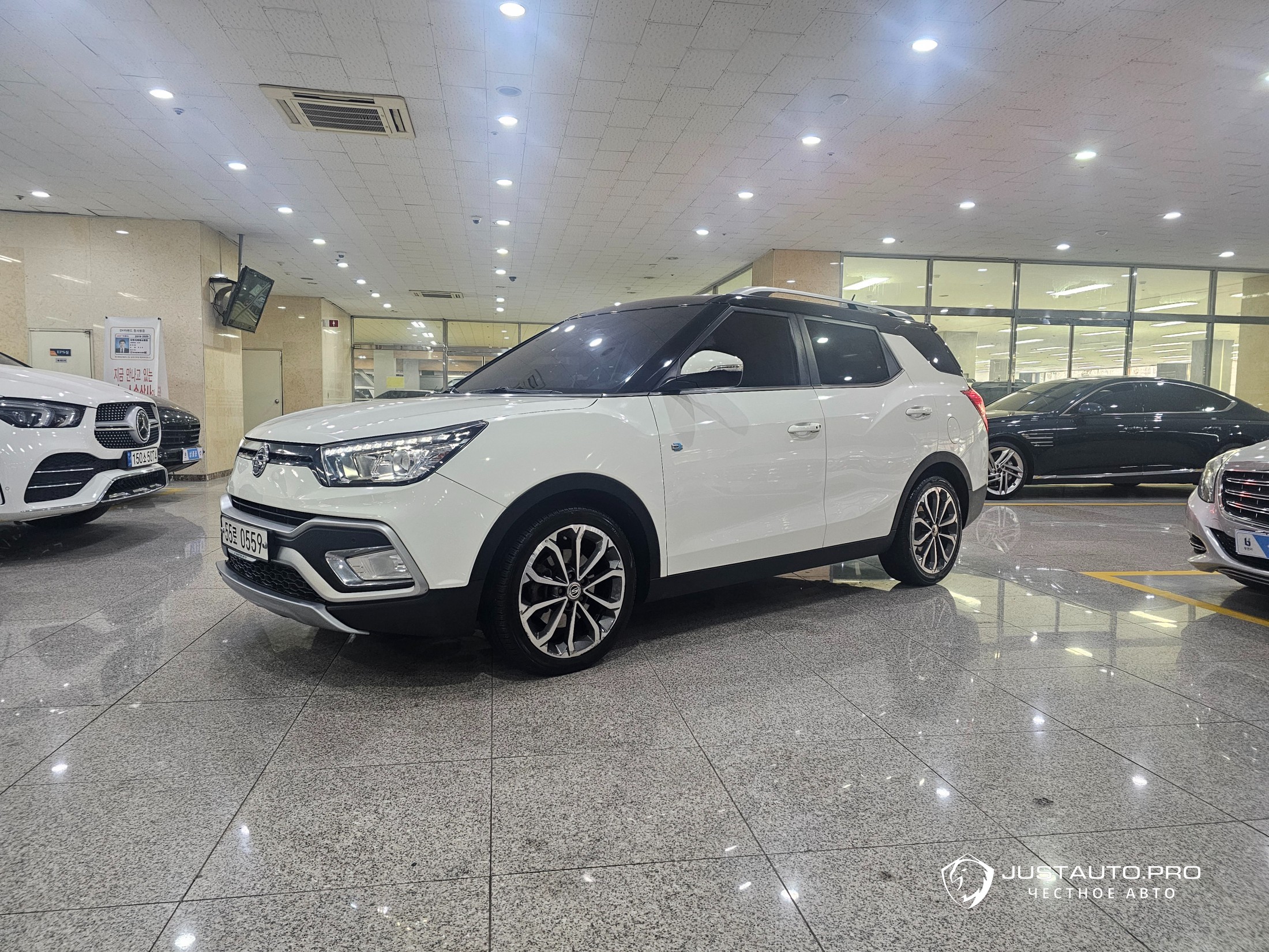 Автомобиль KG_Mobility_Ssangyong TIBOLI