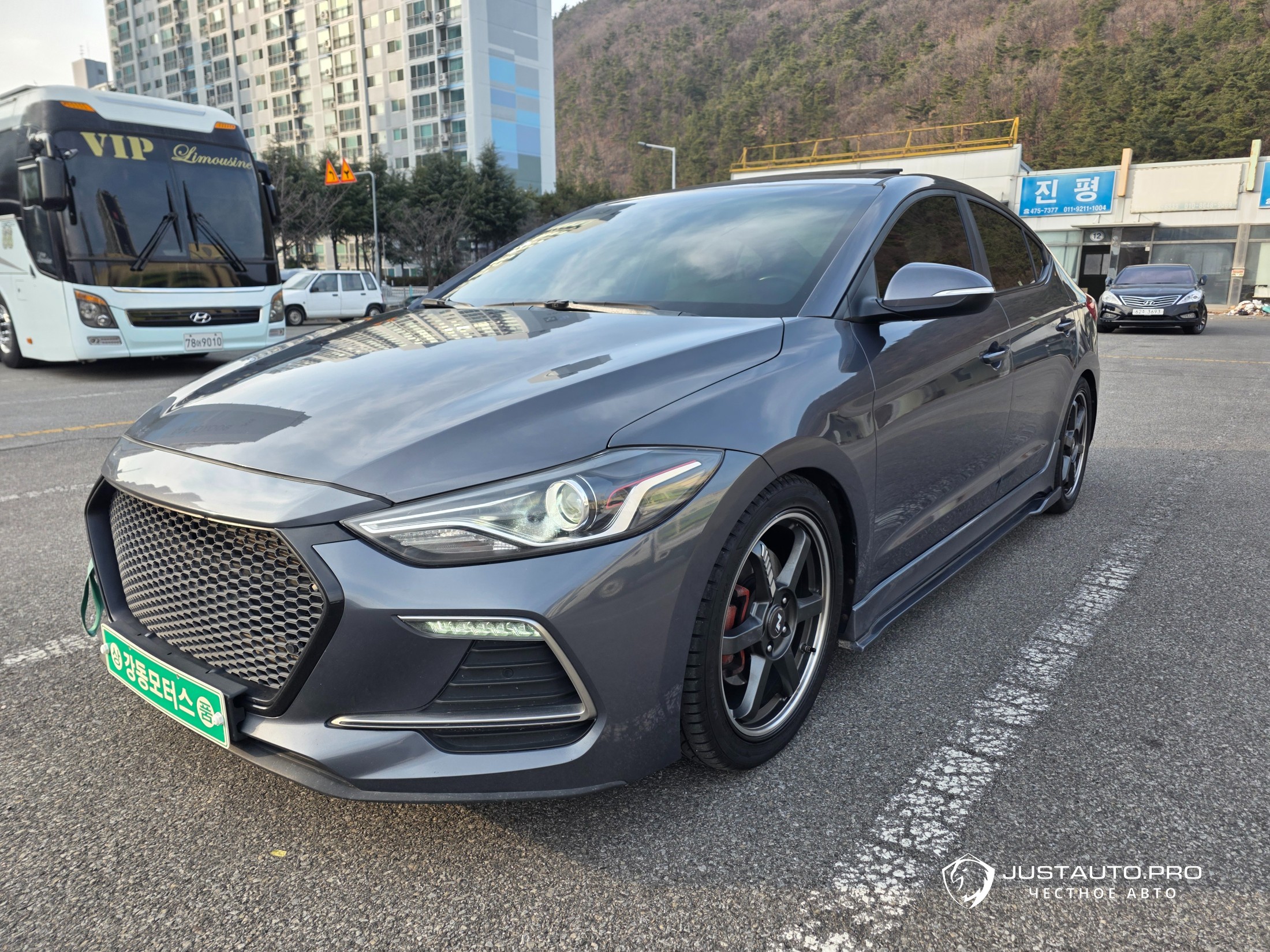 Автомобиль Hyundai AVANTE