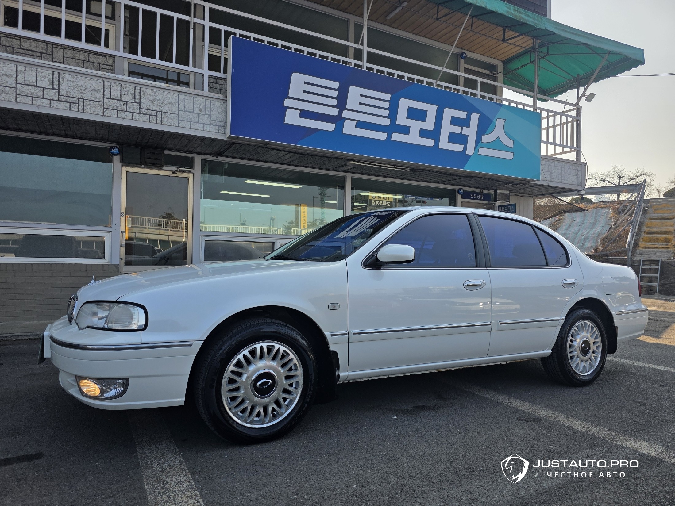 Автомобиль Renault-KoreaSamsung SM5 