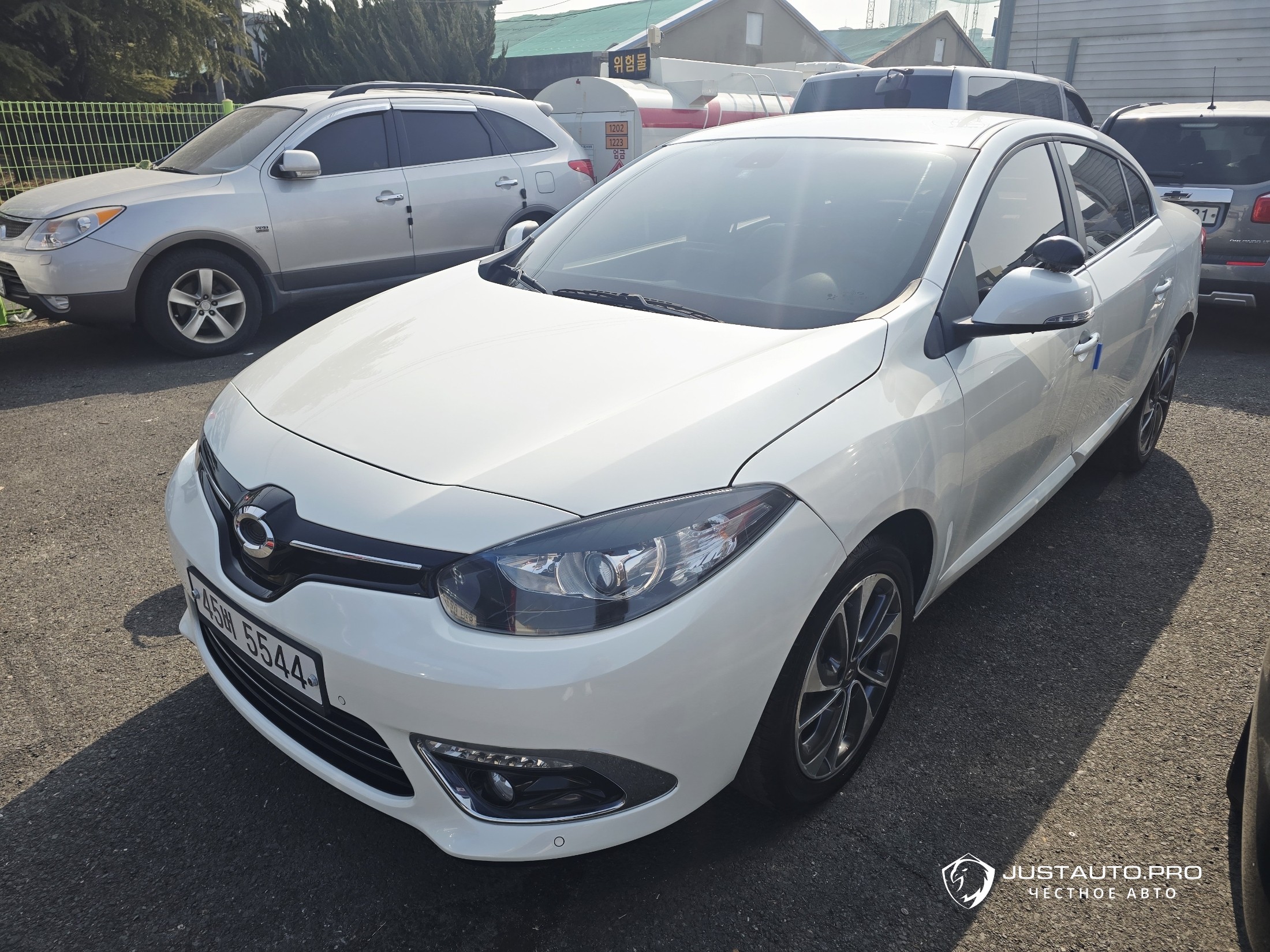 Автомобиль Renault-KoreaSamsung SM3