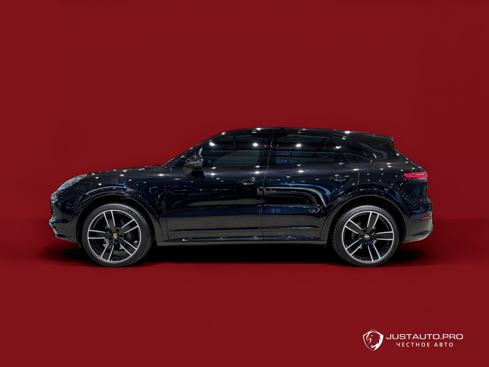 Автомобиль Porsche Cayenne