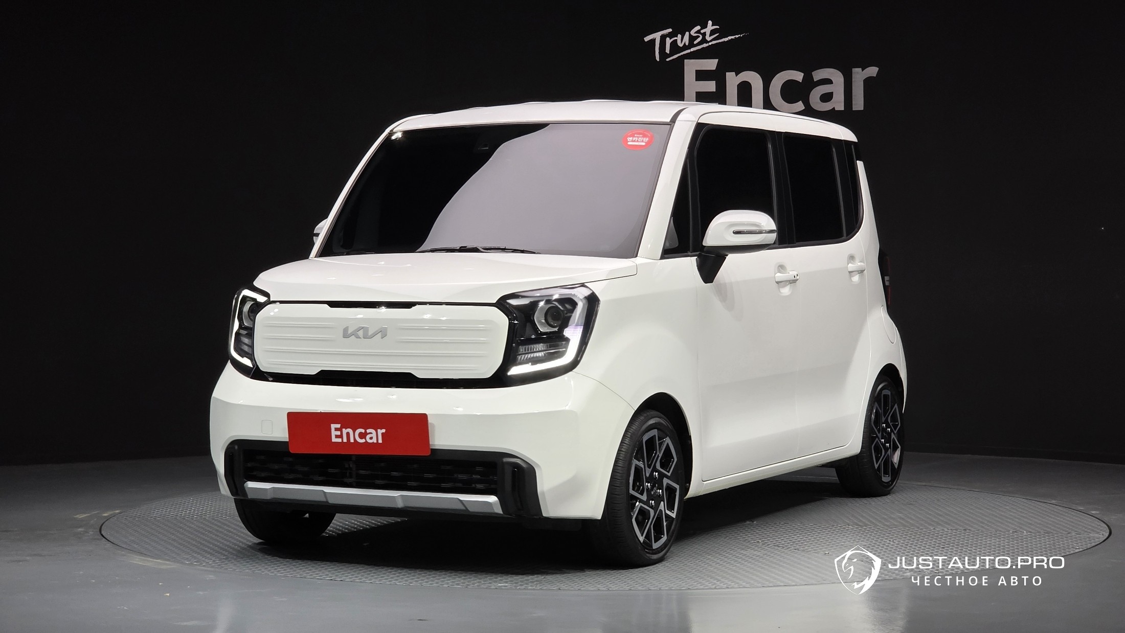 Автомобиль Kia RAY