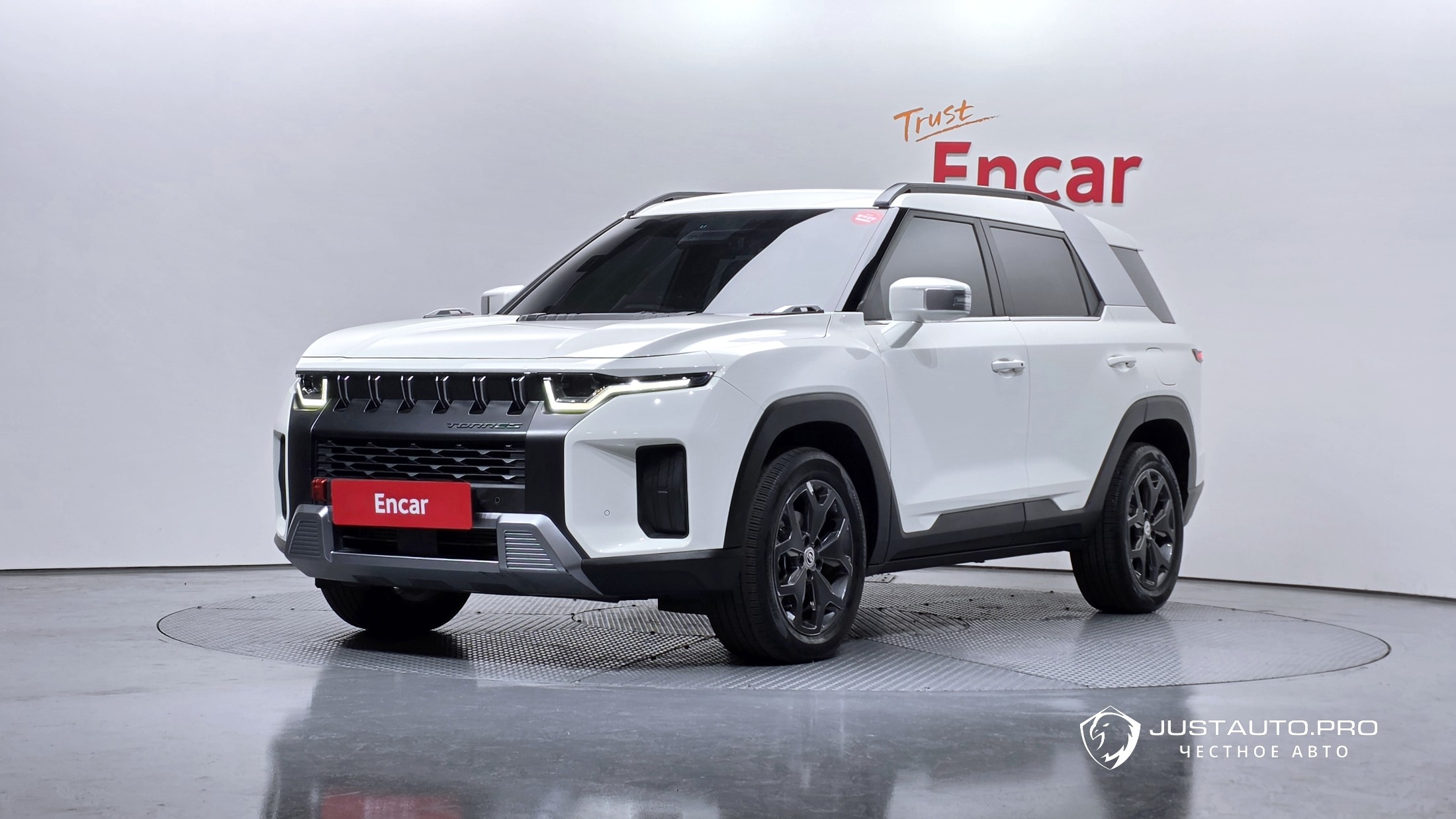 Автомобиль KG_Mobility_Ssangyong Torres