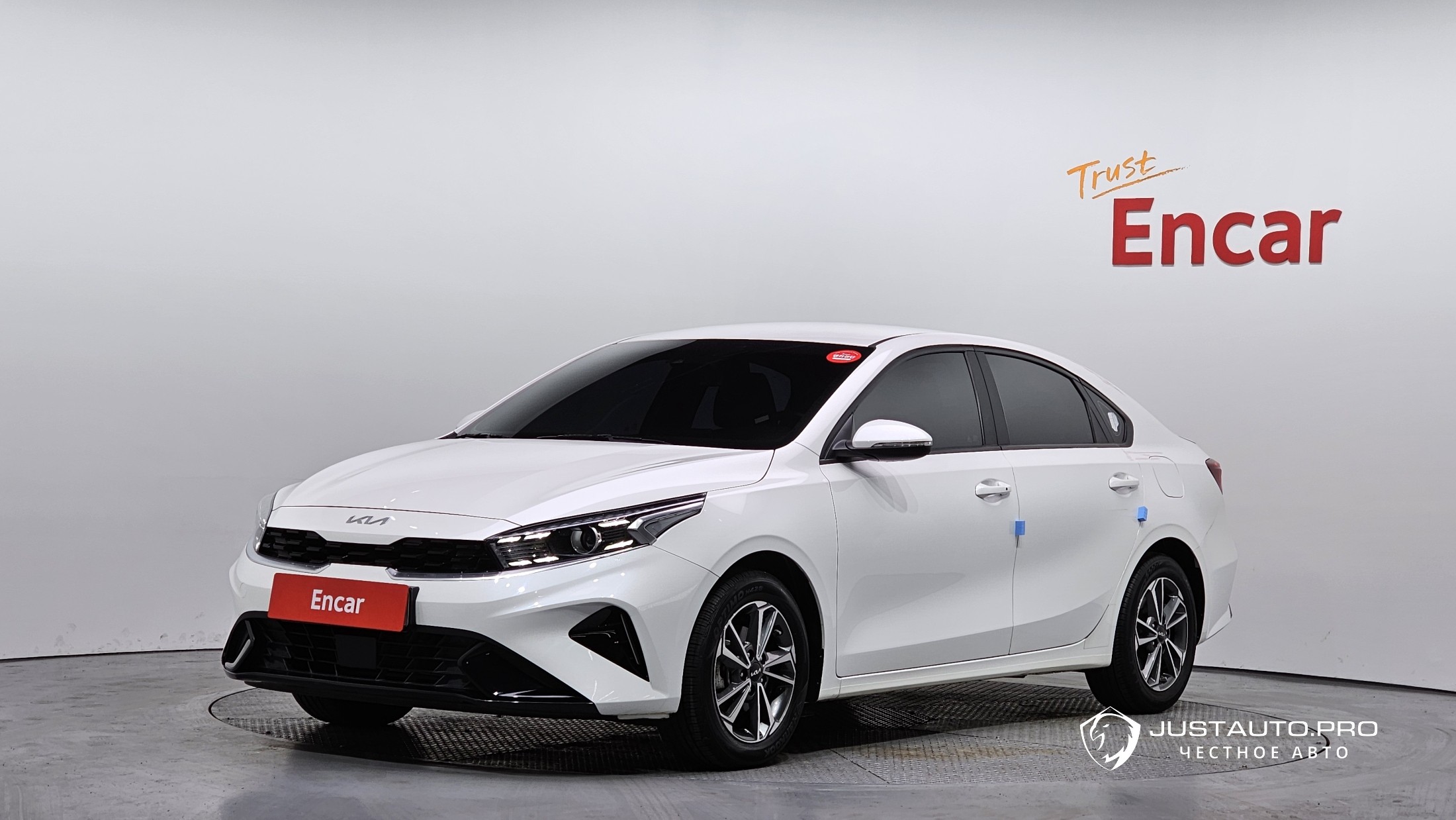 Автомобиль Kia K3