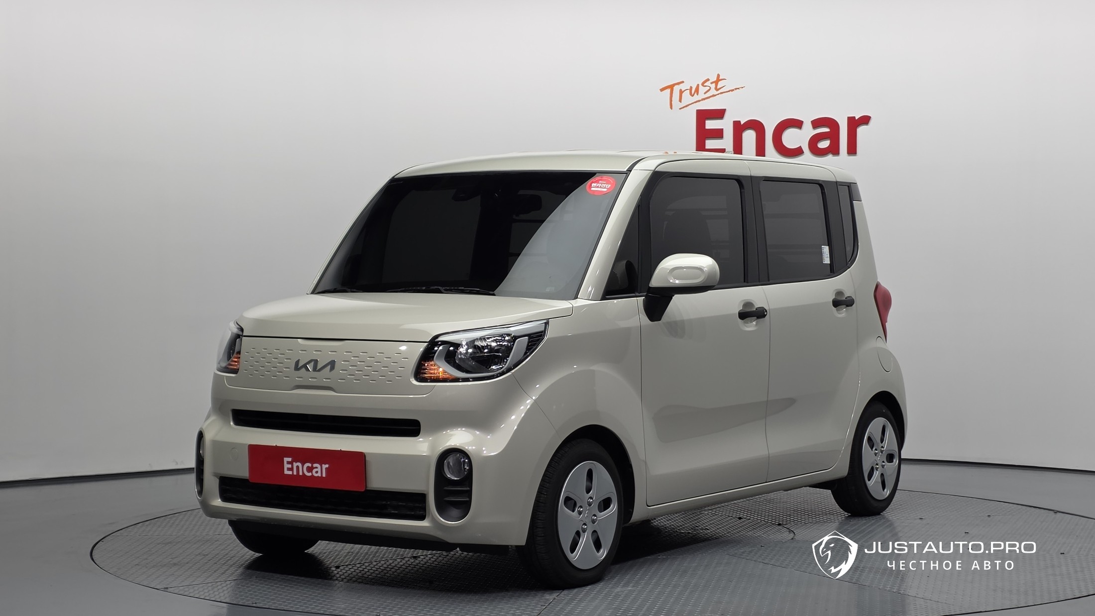 Автомобиль Kia RAY