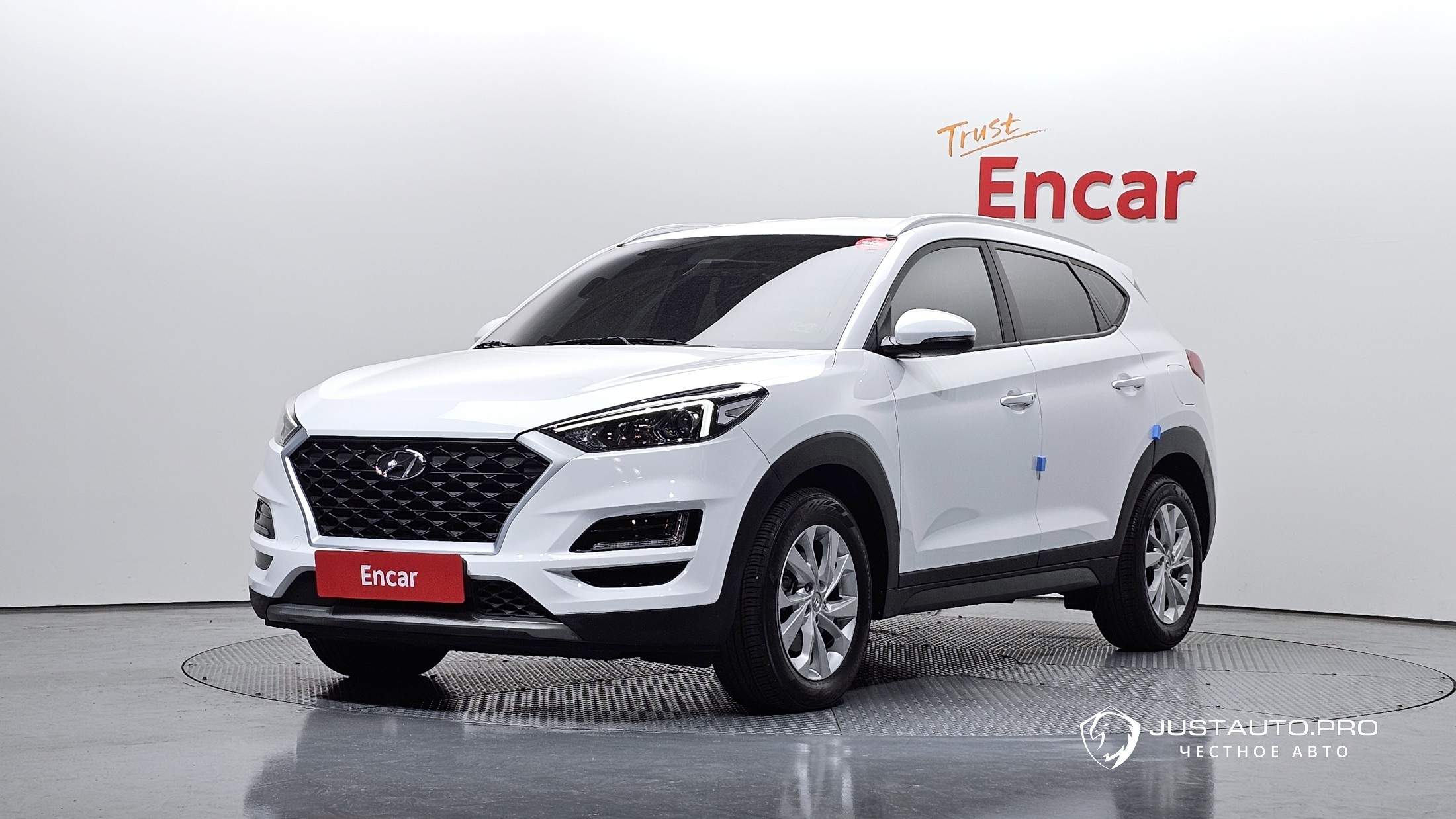 Автомобиль Hyundai Tucson