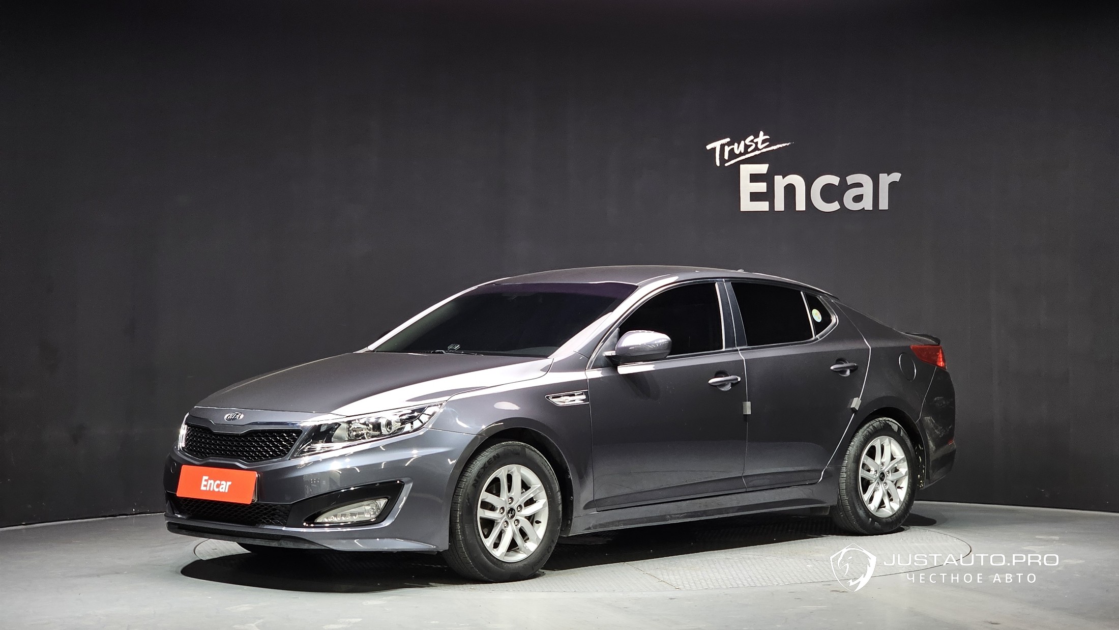 Автомобиль Kia K5