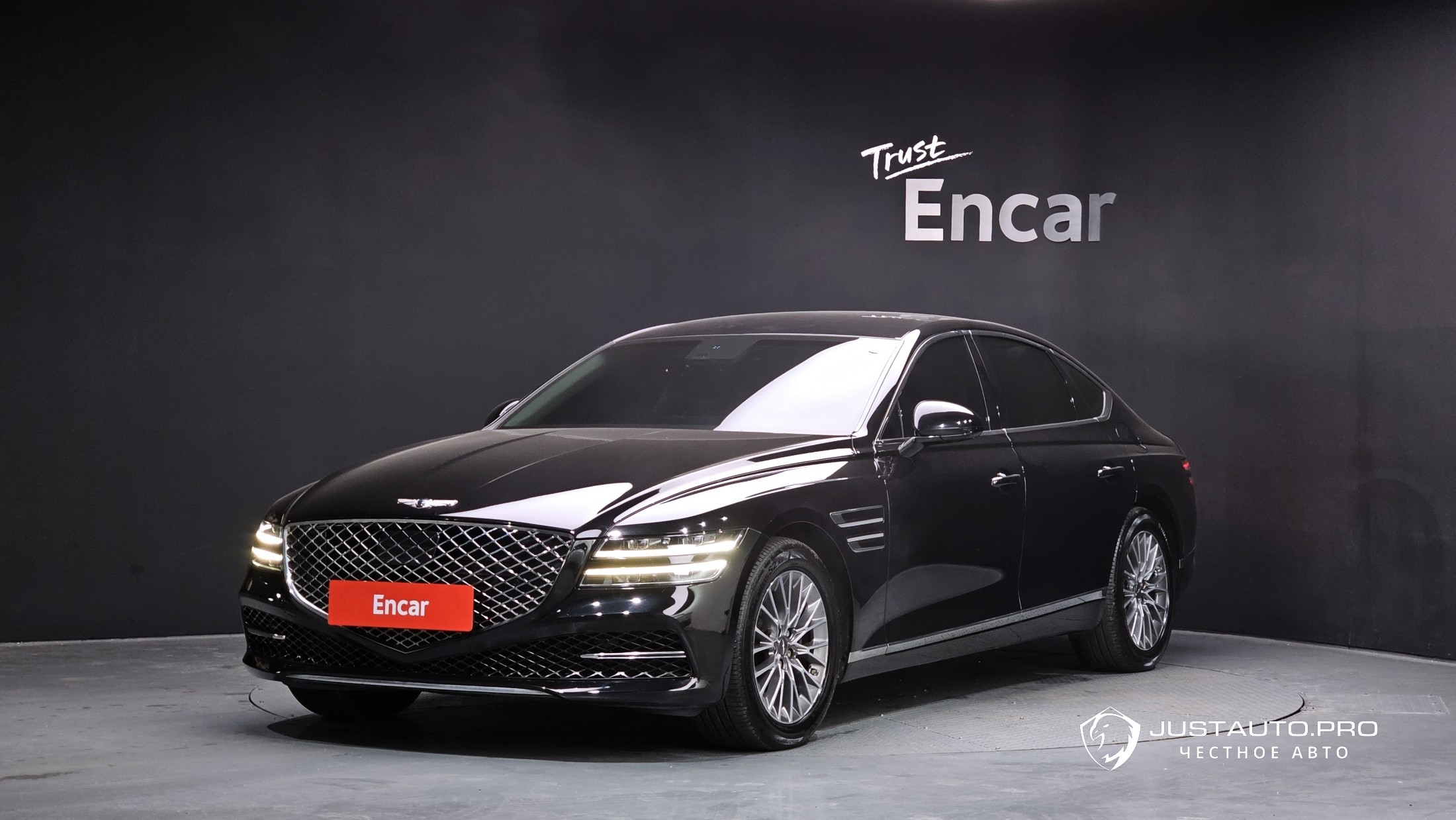 Автомобиль Genesis G80